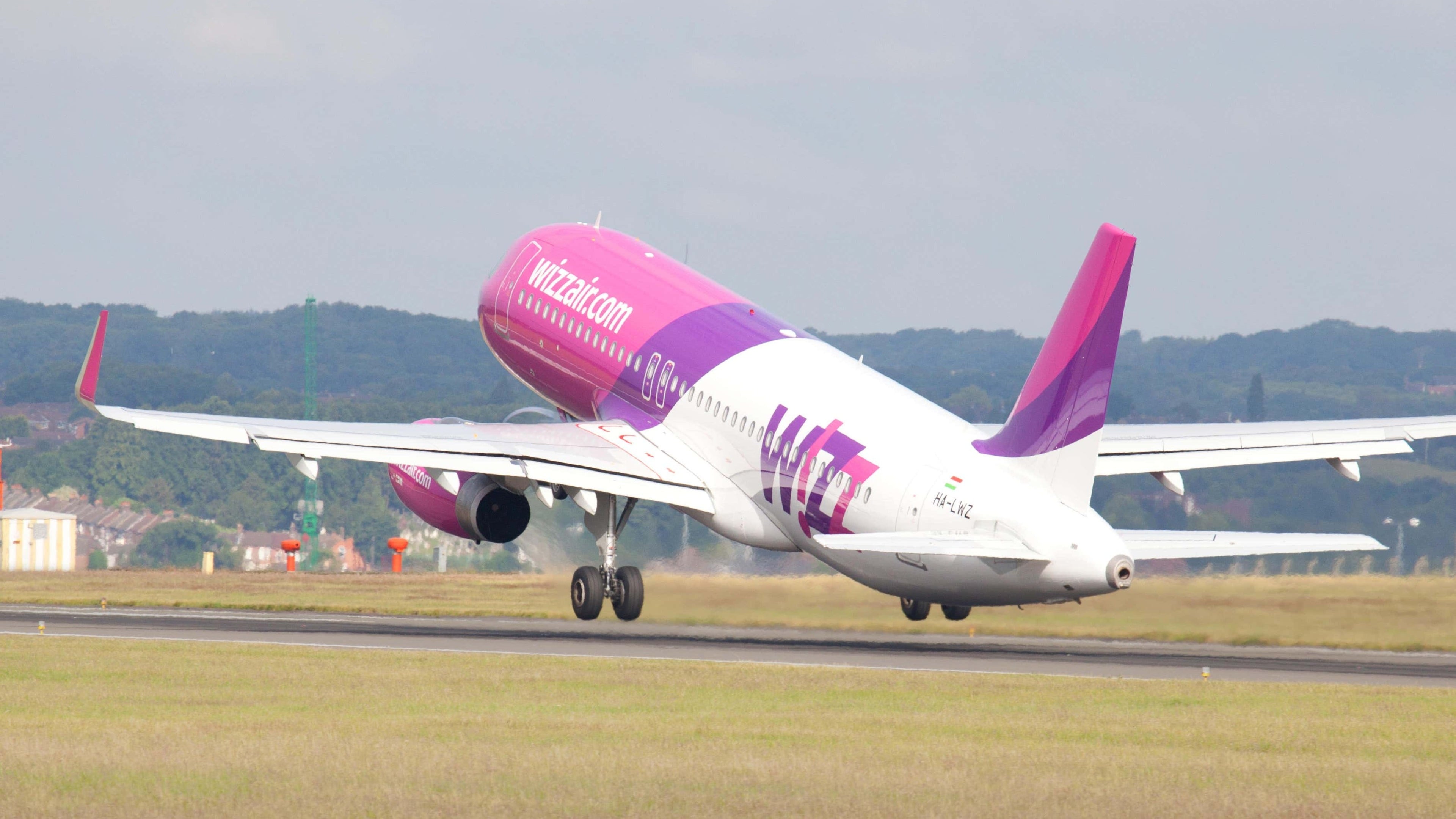 Wizz Air reports quarterly loss as Iran conflict pushes up jet fuel costs
