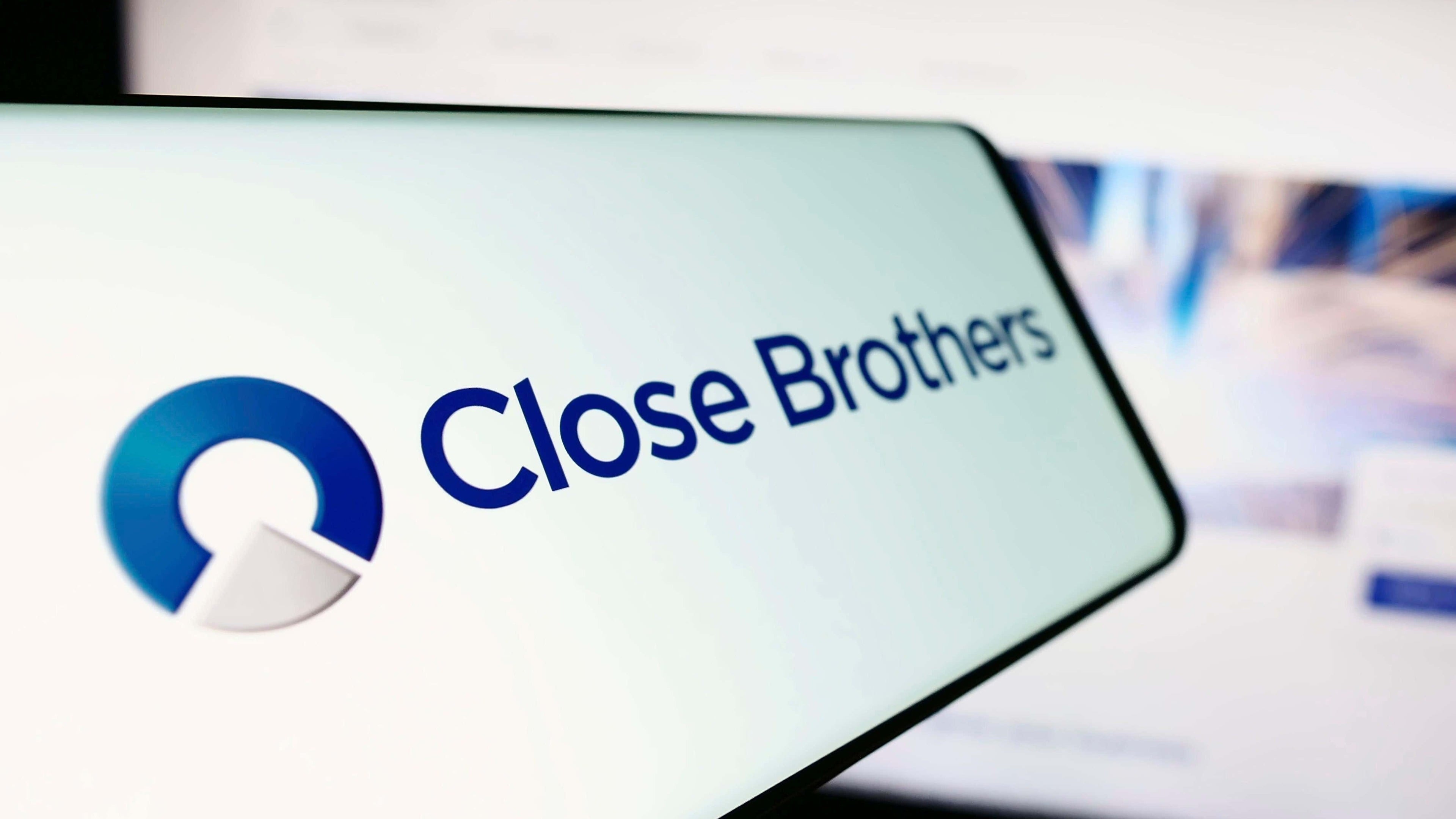 Close Brothers posts another loss and accelerates cost-cutting plans