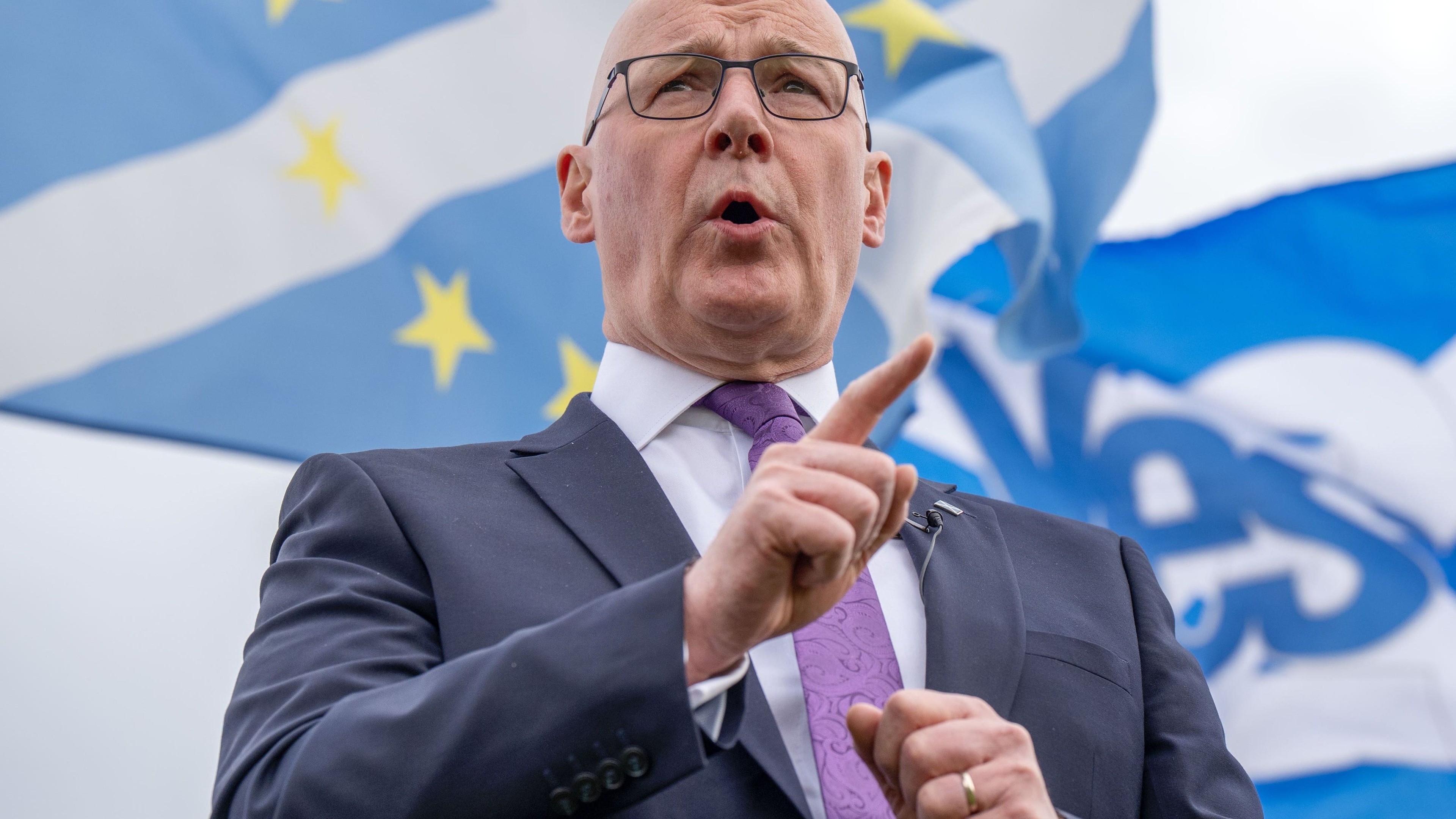 Swinney ‘very concerned’ by reports of BP considering leaving North Sea
