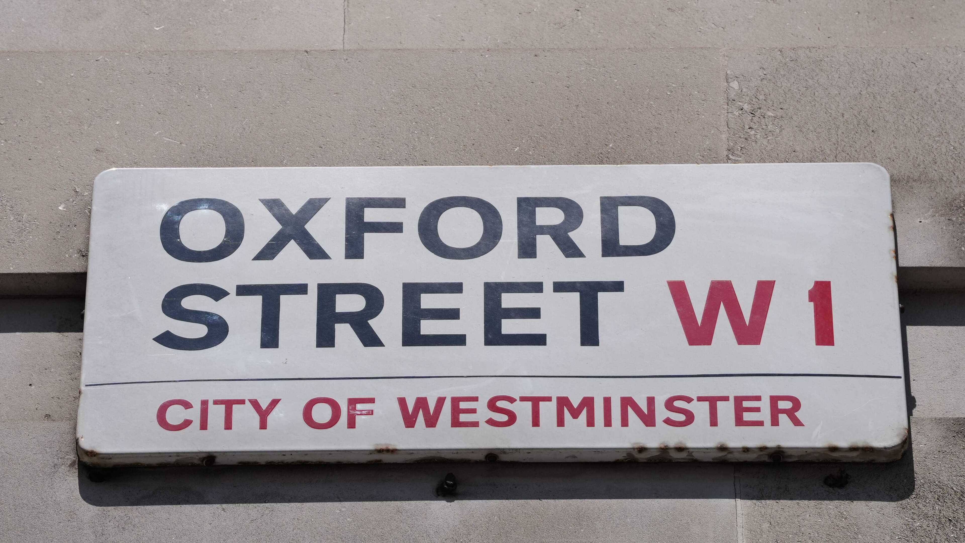 Khan hails traffic-free Oxford St as ‘truly momentous occasion for the capital’