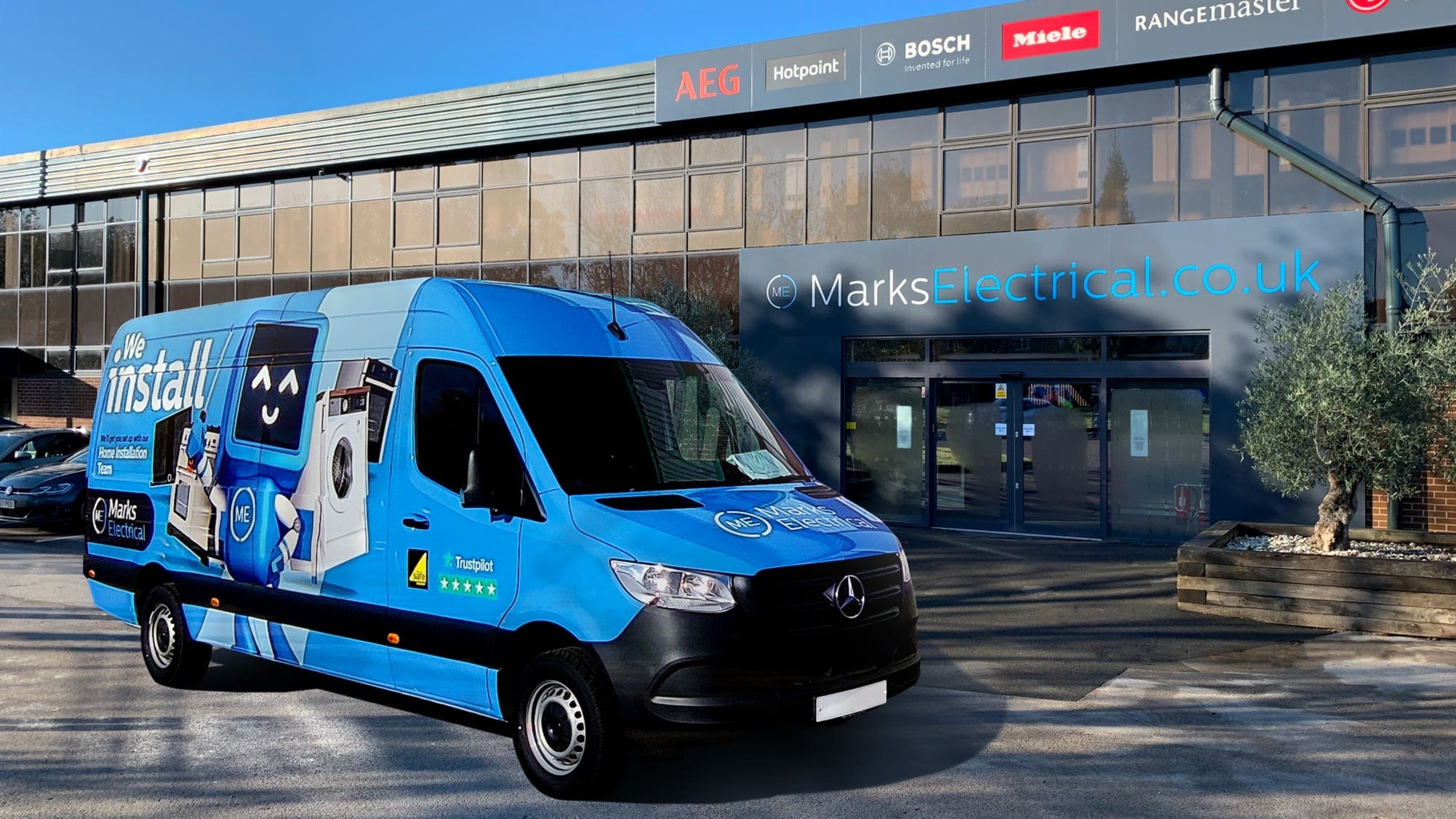 Marks Electrical flags weaker sales outlook as consumer confidence remains weak