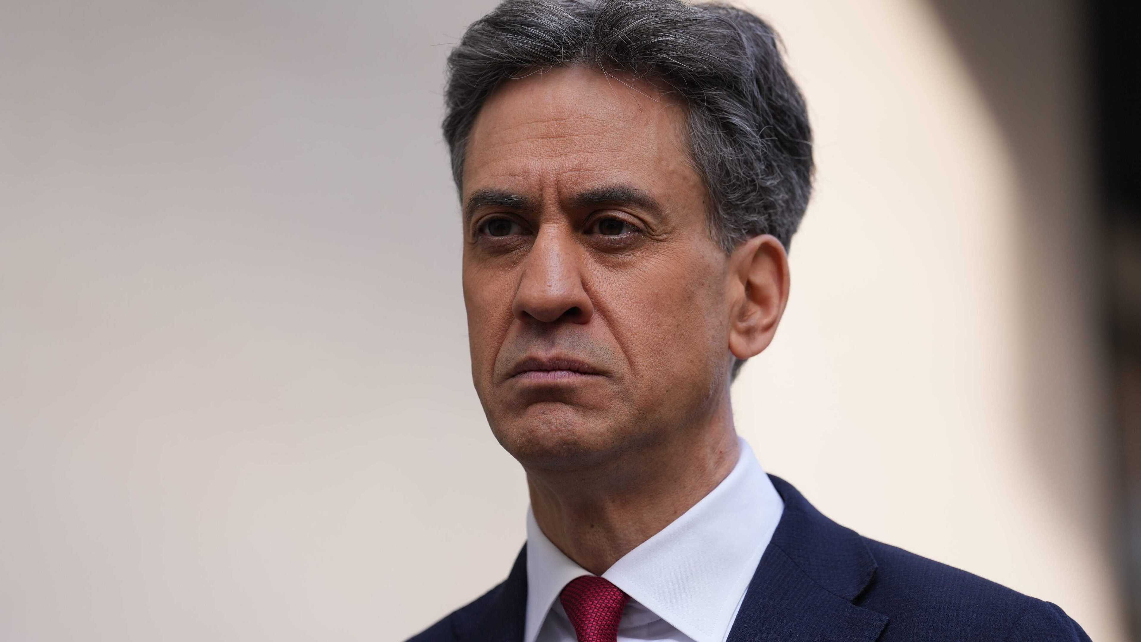 MPs debate new North Sea oil and gas licences after exchanges between Miliband and Coutinho