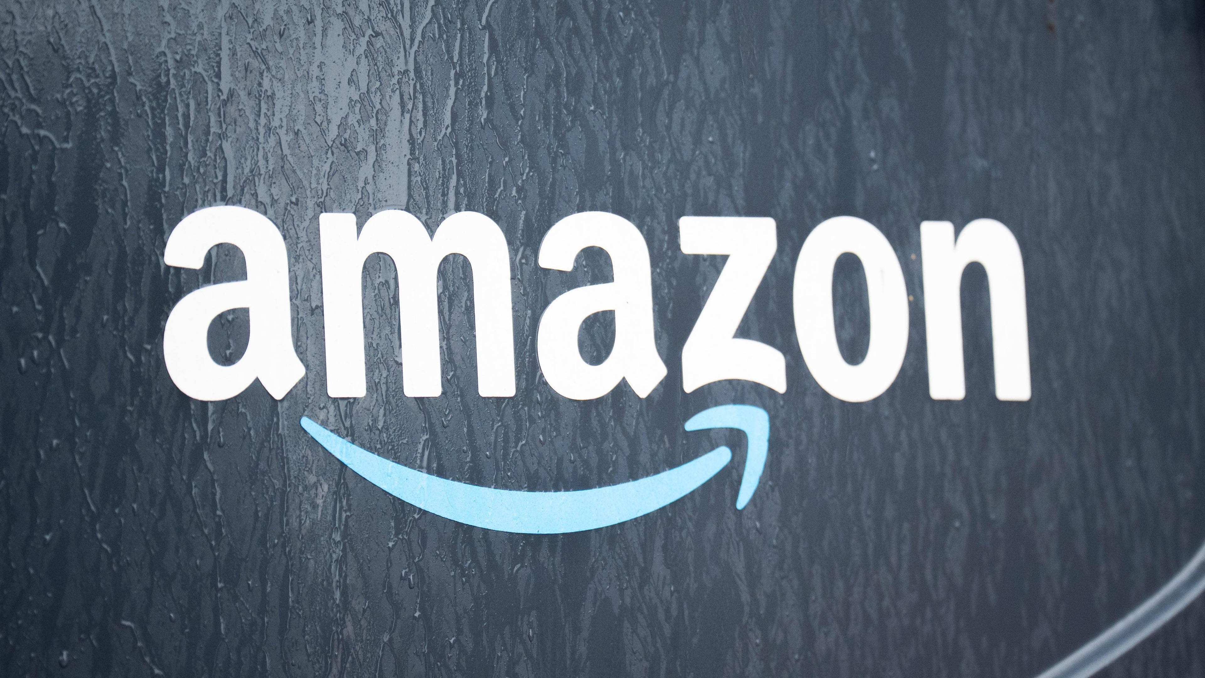 Amazon expands online grocery with same-day delivery of fresh foods