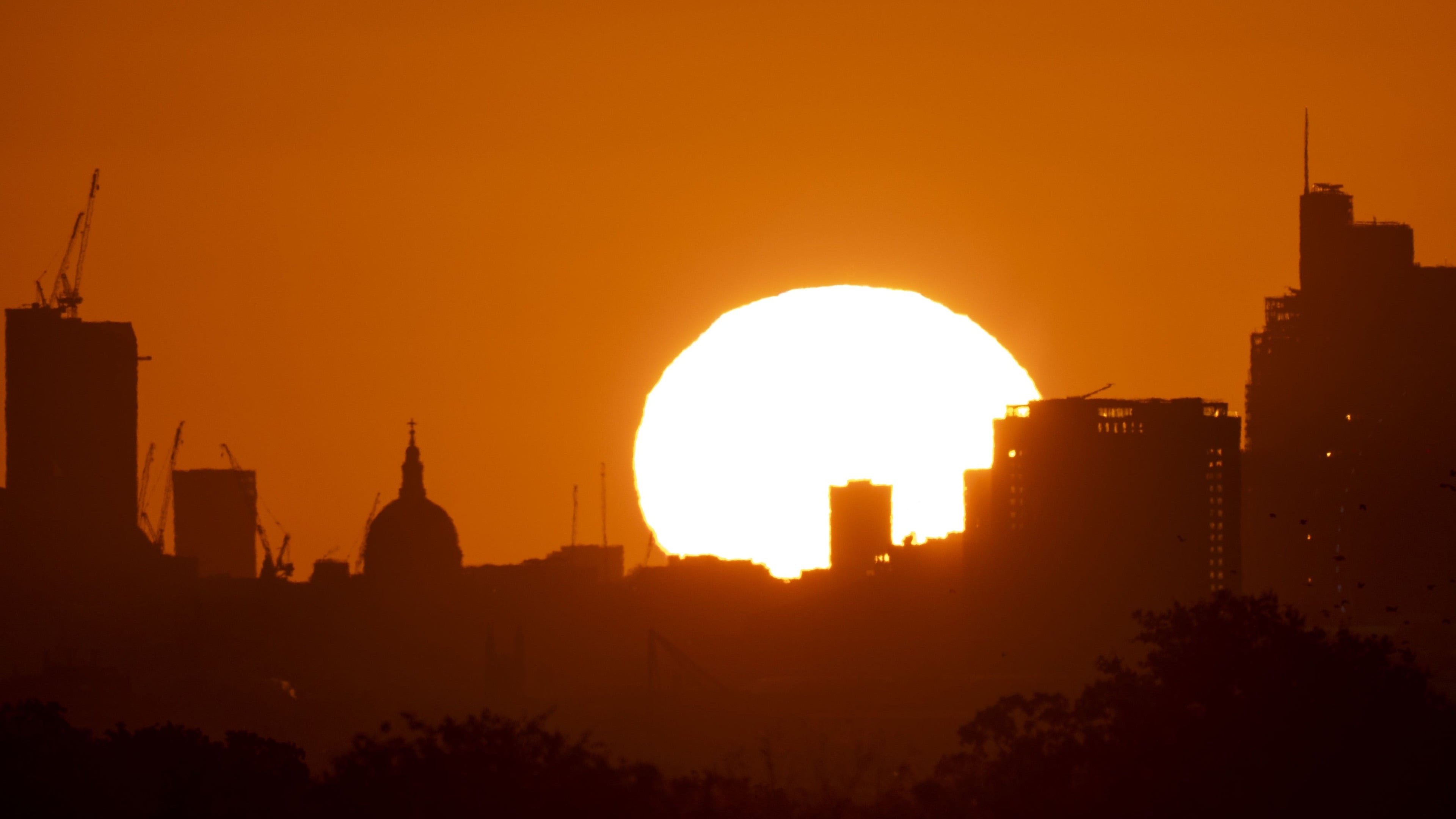 Homebuyers increasingly seek air conditioning as temperatures rise