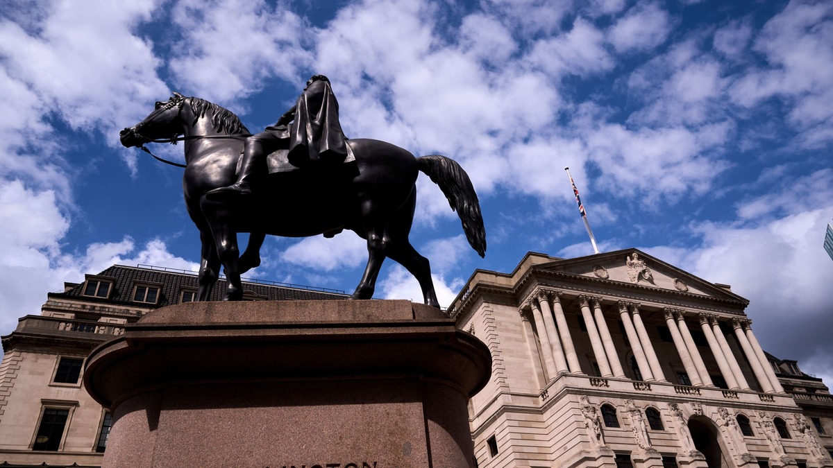 Bank of England poised to hold interest rates steady despite inflation ...