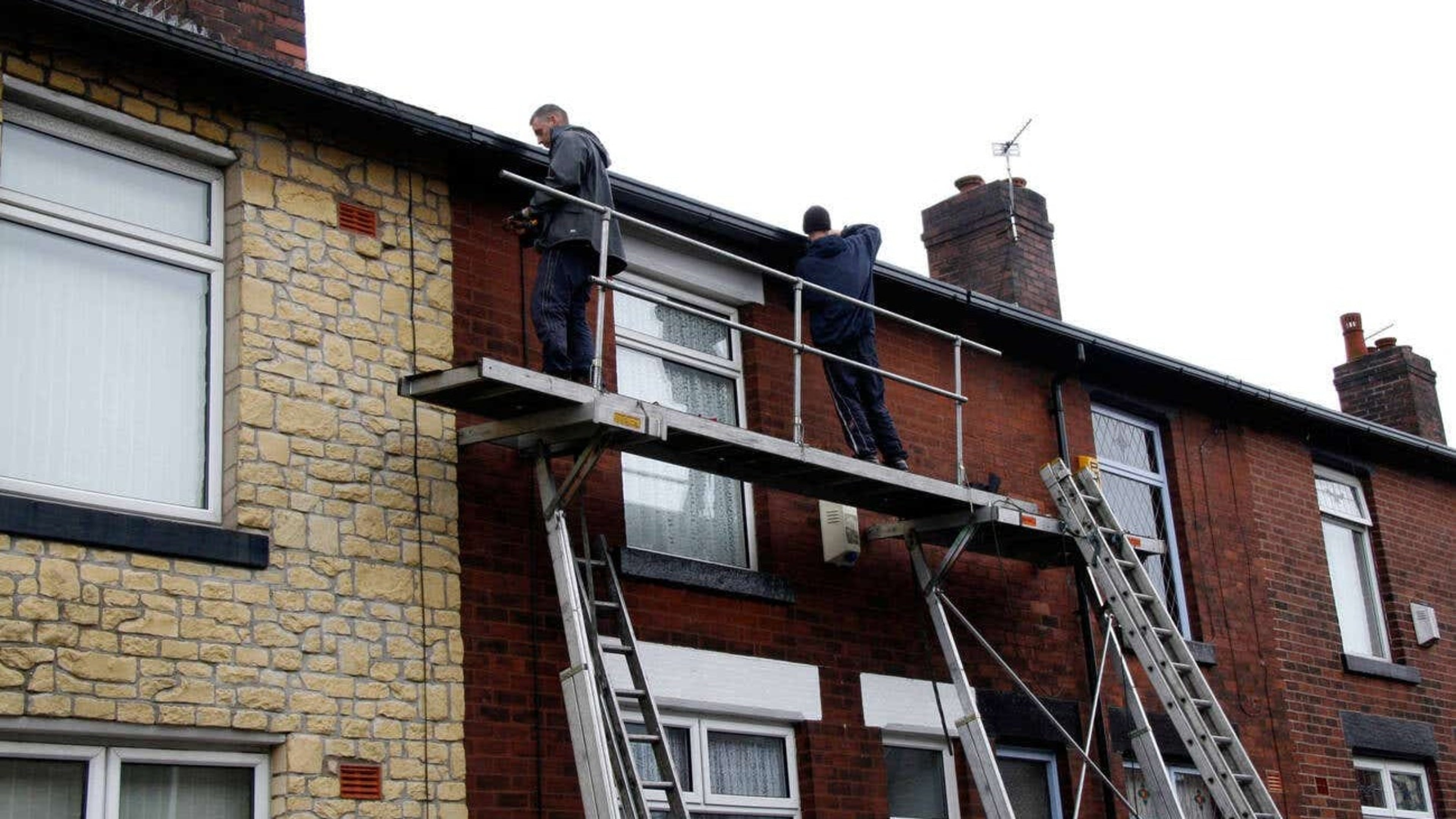 Survey estimates about a quarter of homeowners faced problems with recent repair work