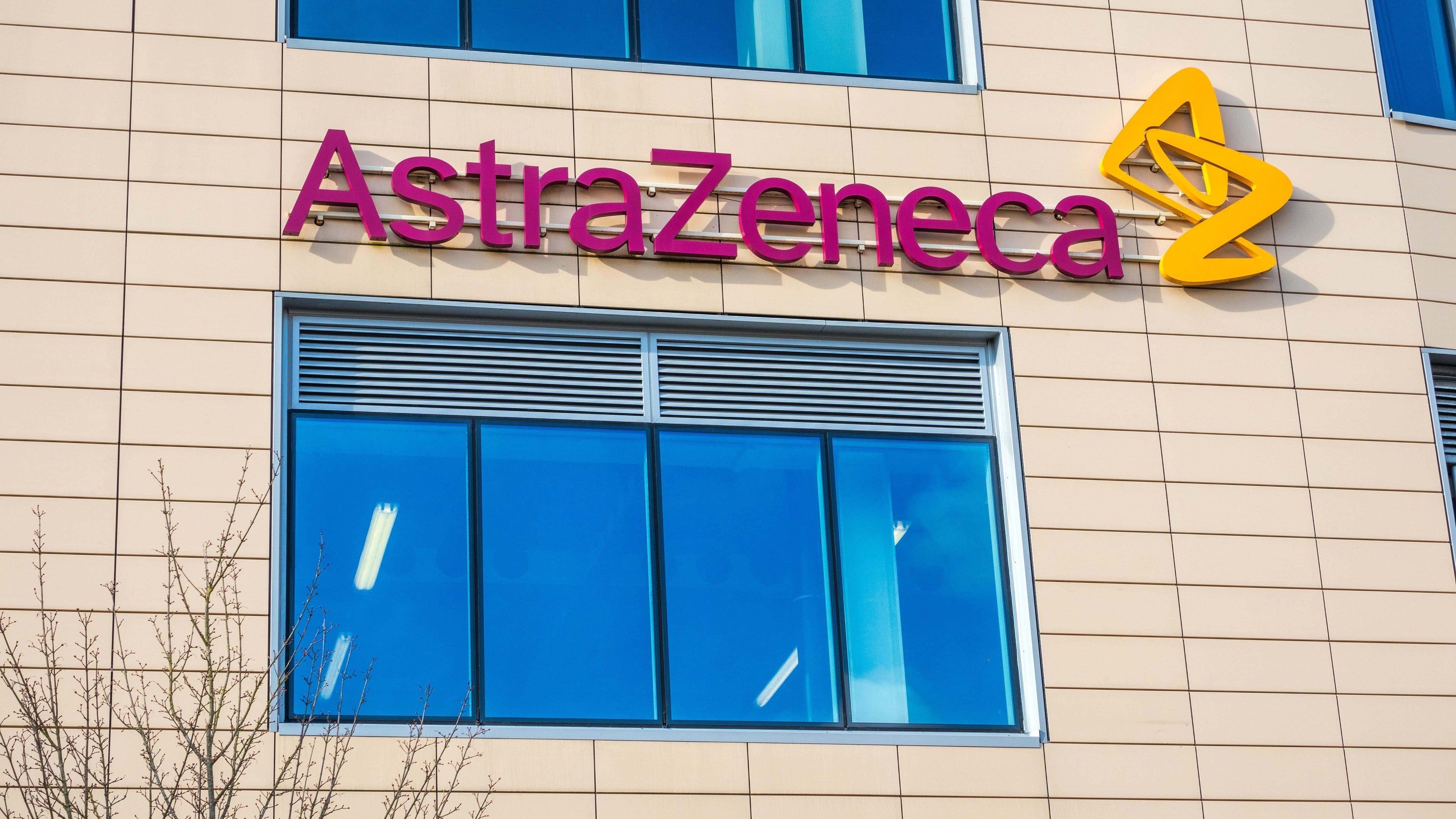AstraZeneca in talks over £300bn mega-merger with US rival – reports