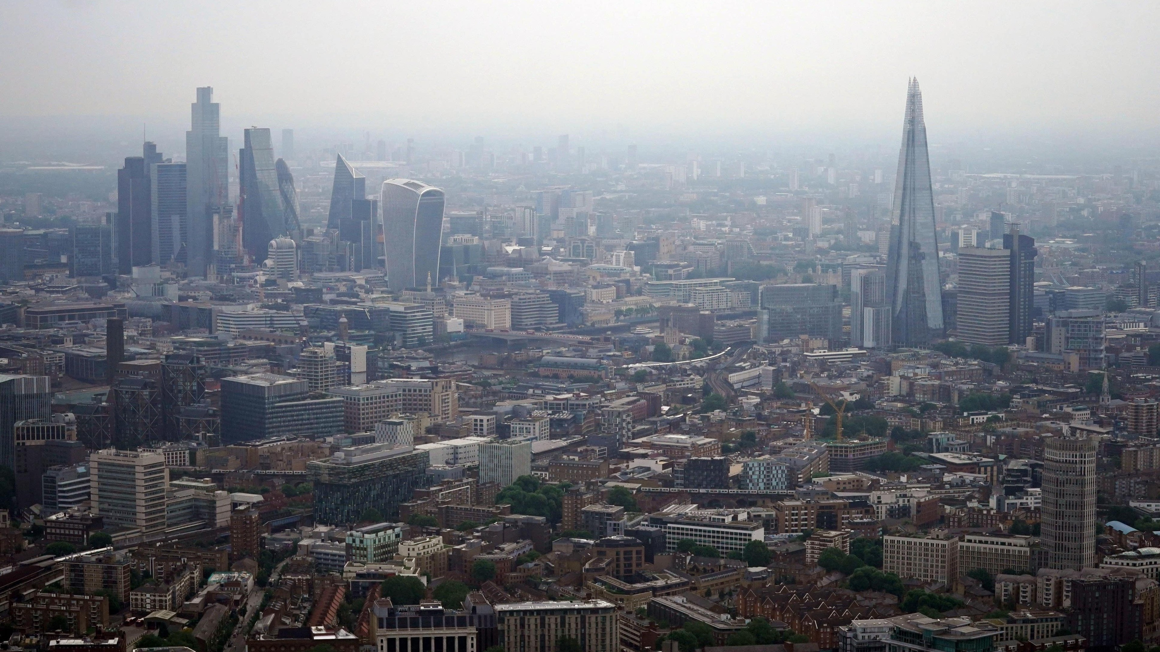 House prices rise by 1.2% annually ‘reflecting sellers being realistic’