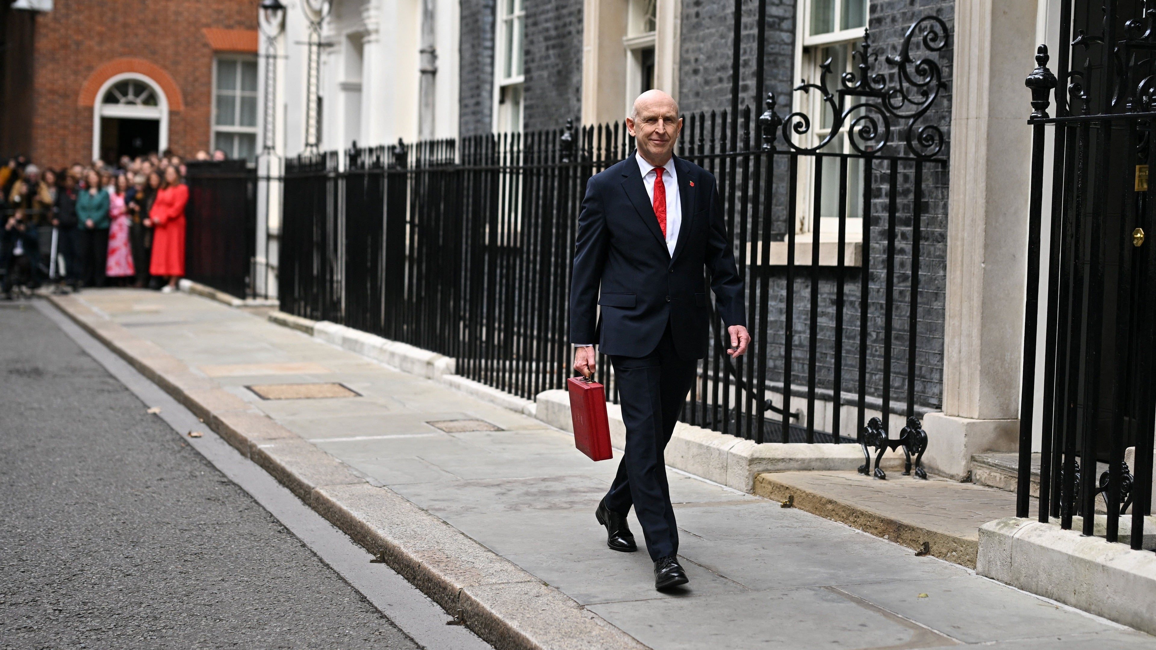 Inflation to surge beyond forecasts as UK economy set for growth slowdown