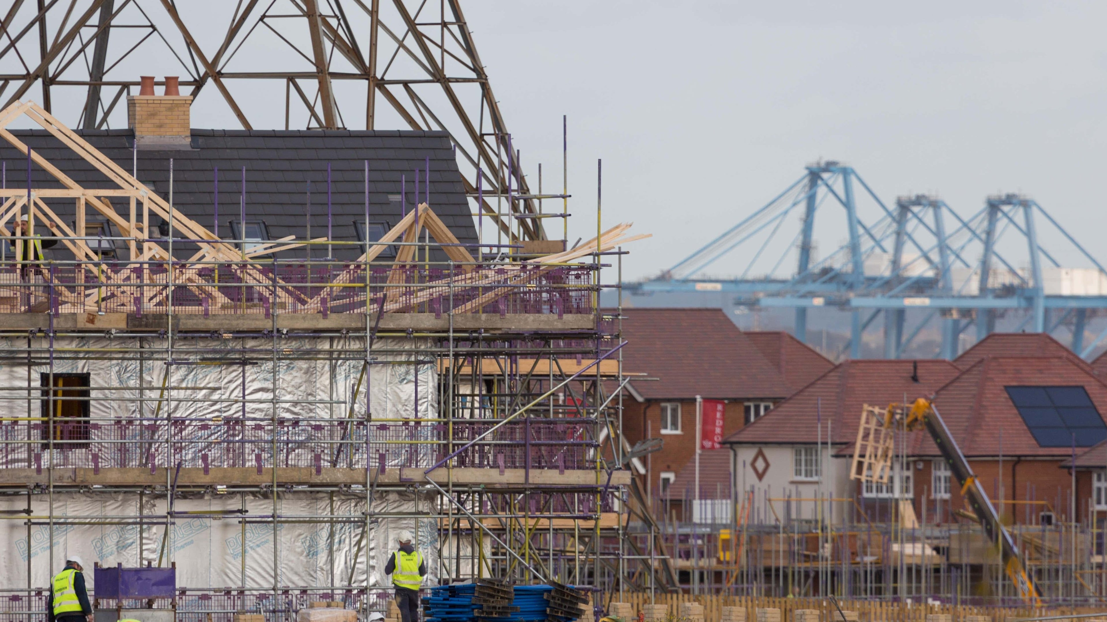 UK construction downturn deepens as housebuilding declines