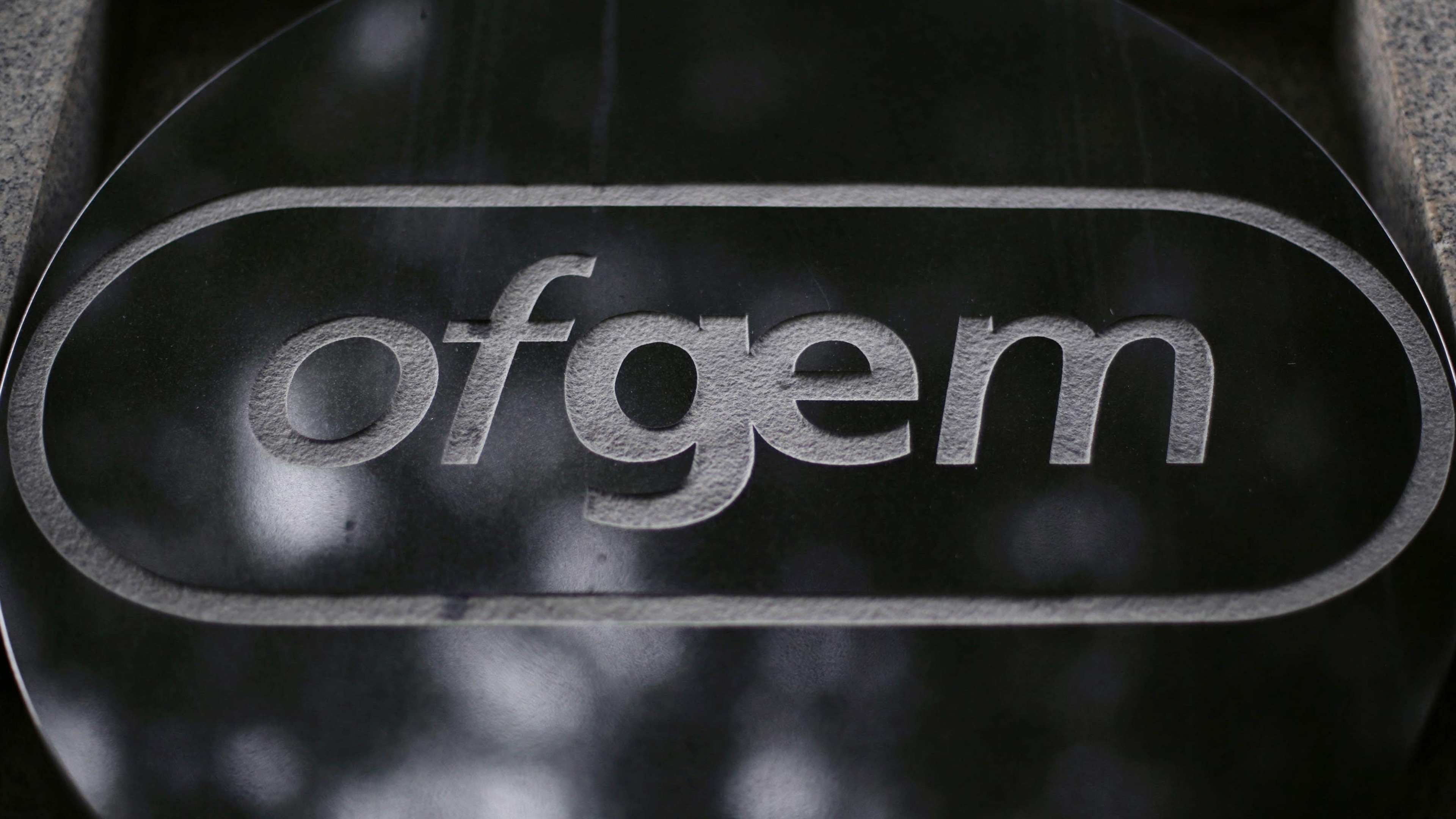 Regulator to get power to ban energy bosses’ bonuses under reforms