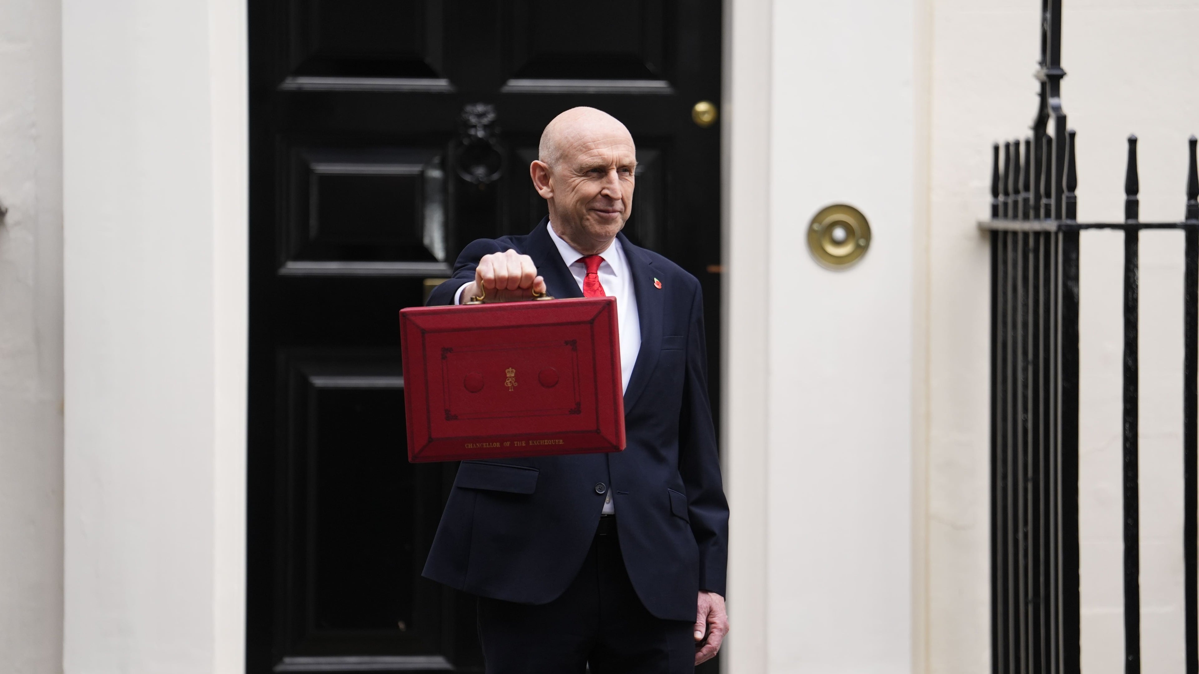Eyes turn to US Fed call as markets ‘tolerate’ UK Budget