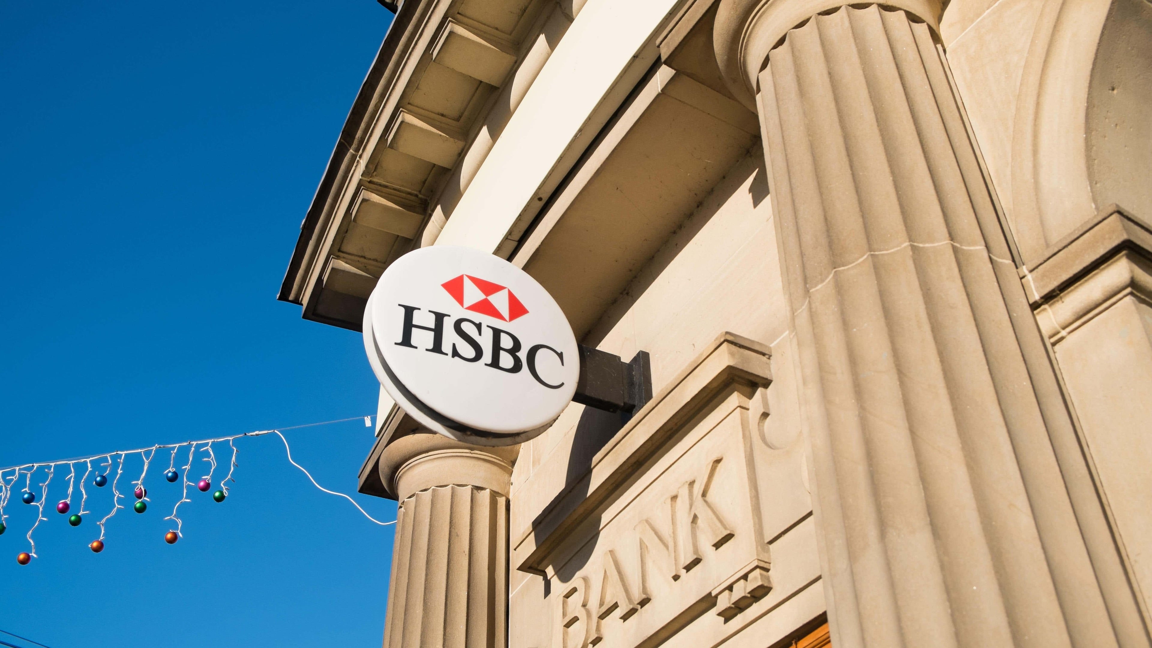 HSBC launches entry-level hiring drive targeting younger workers in the UK