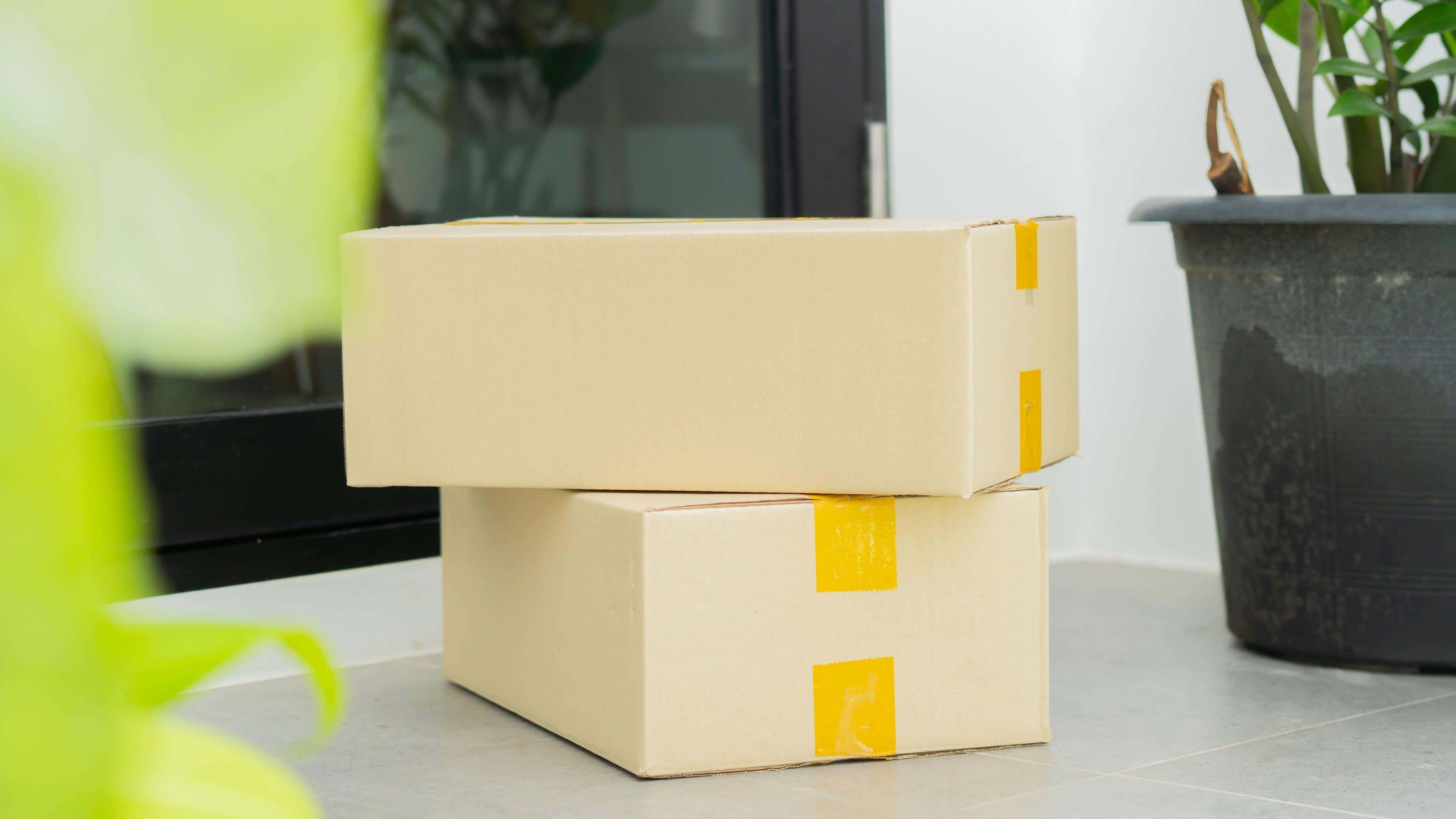 Ofcom warns parcel operators over falling customer satisfaction, signals further regulation