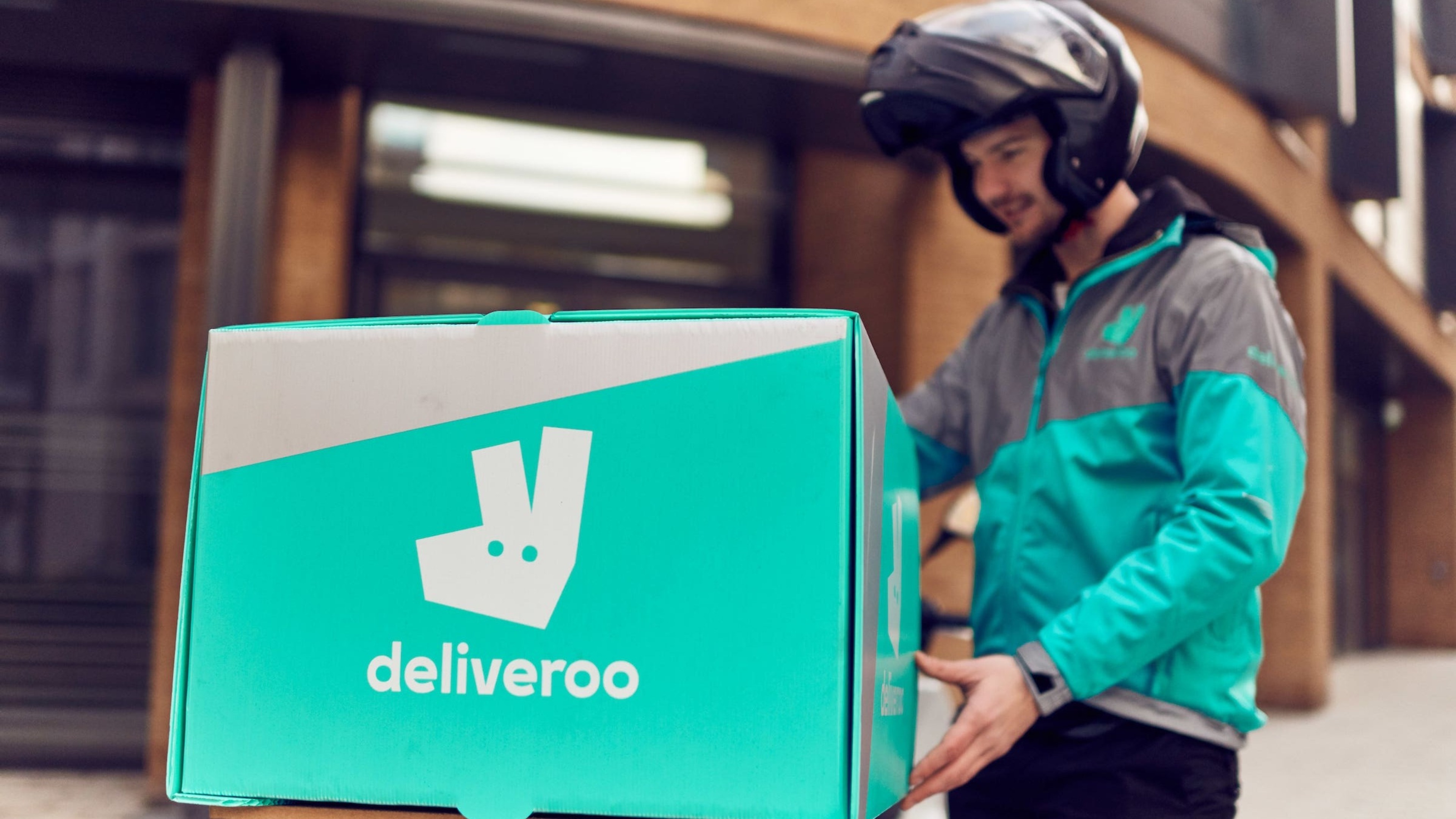 Deliveroo launches restaurant booking service in London after DoorDash takeover