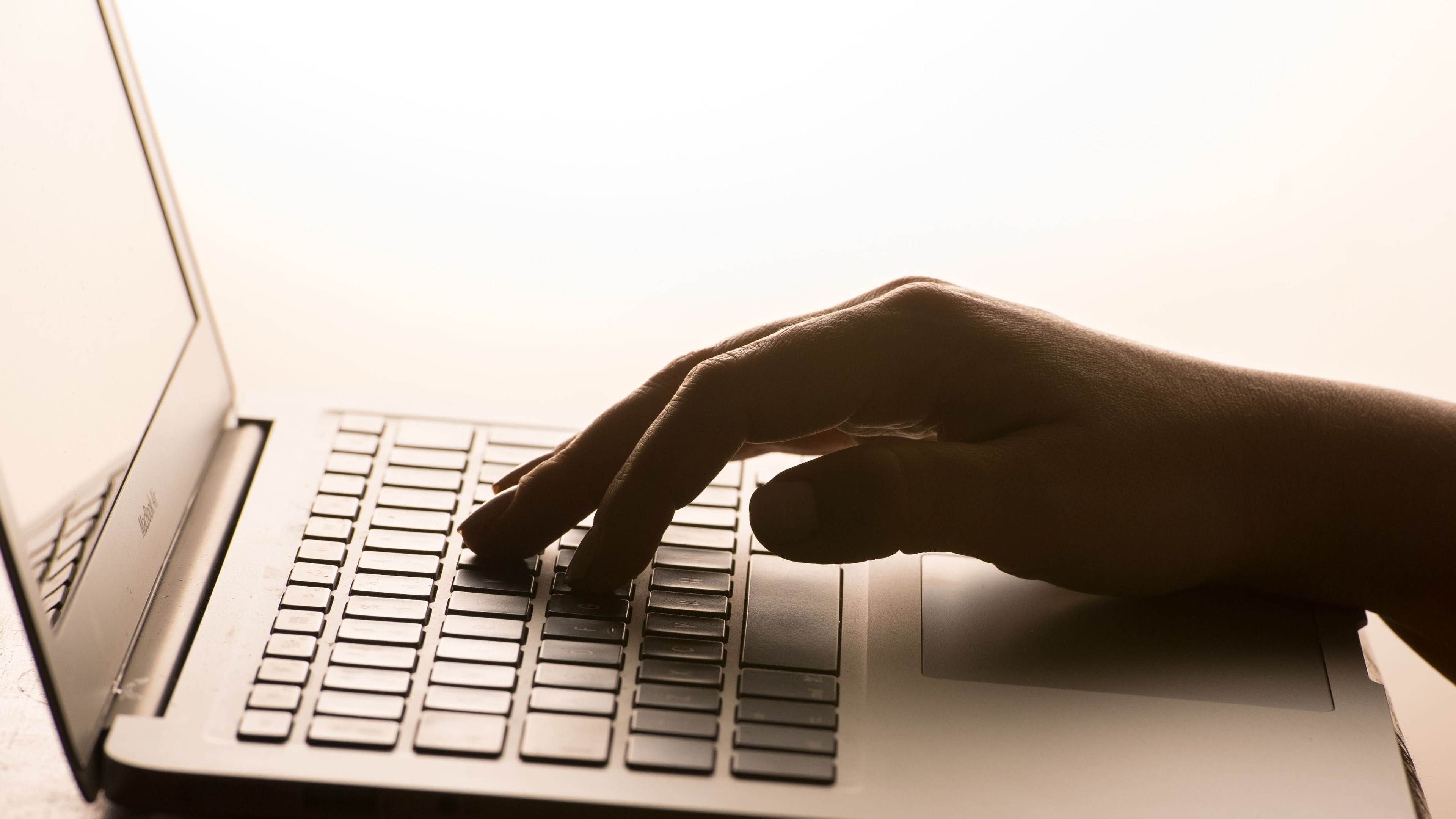 Lower earning self-employed people ‘particularly likely to miss tax deadline’