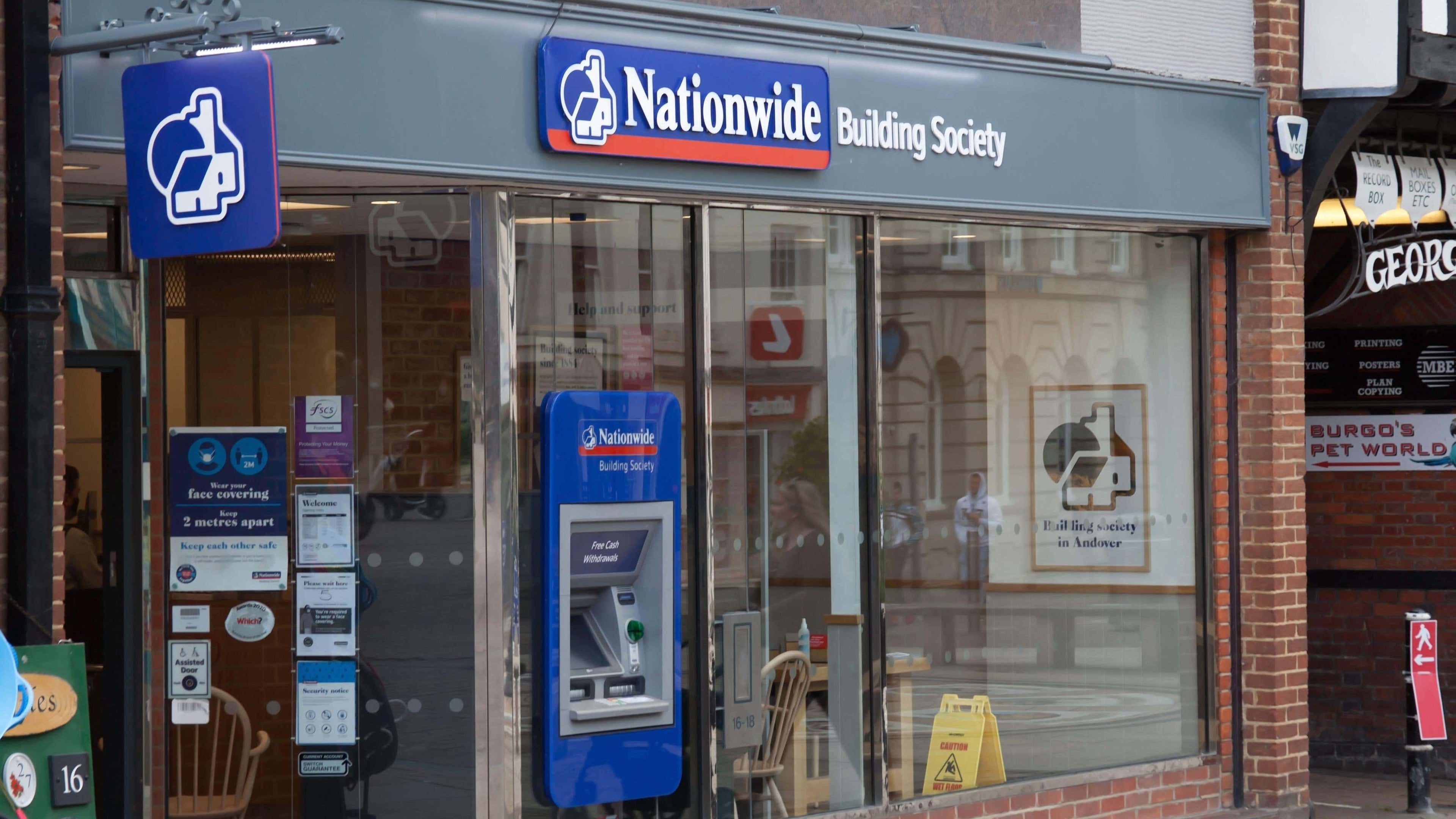 Nationwide set to overtake Lloyds for UK’s largest branch network next month