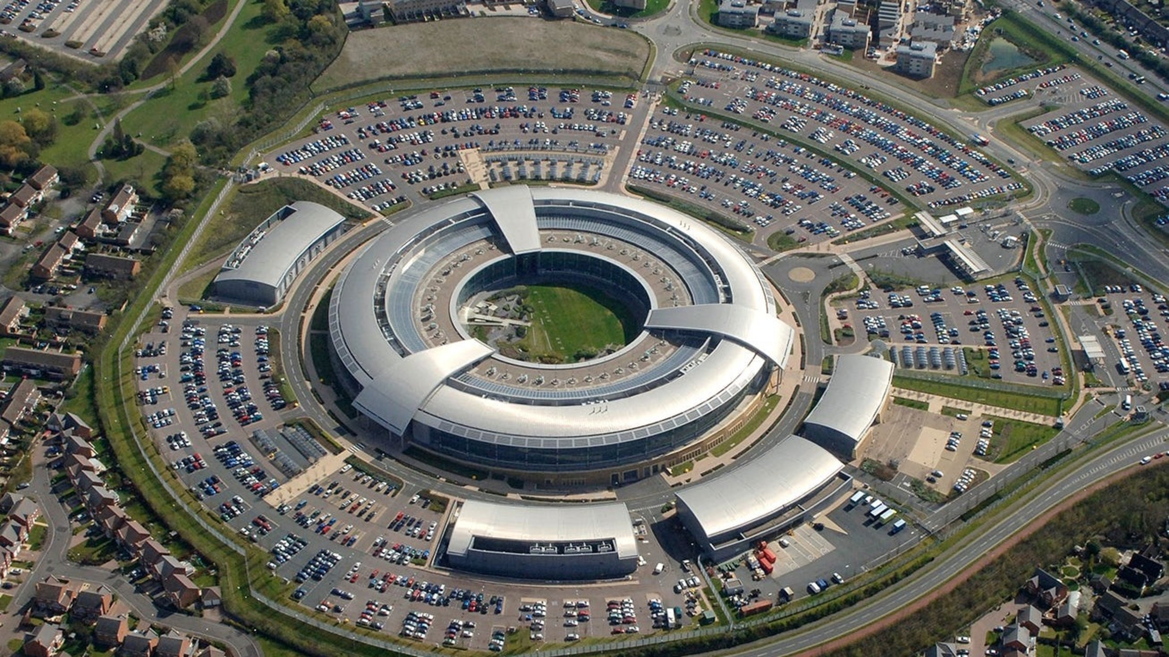 Spy chief to warn of ‘relentless’ Russian cyber attacks on UK and Europe