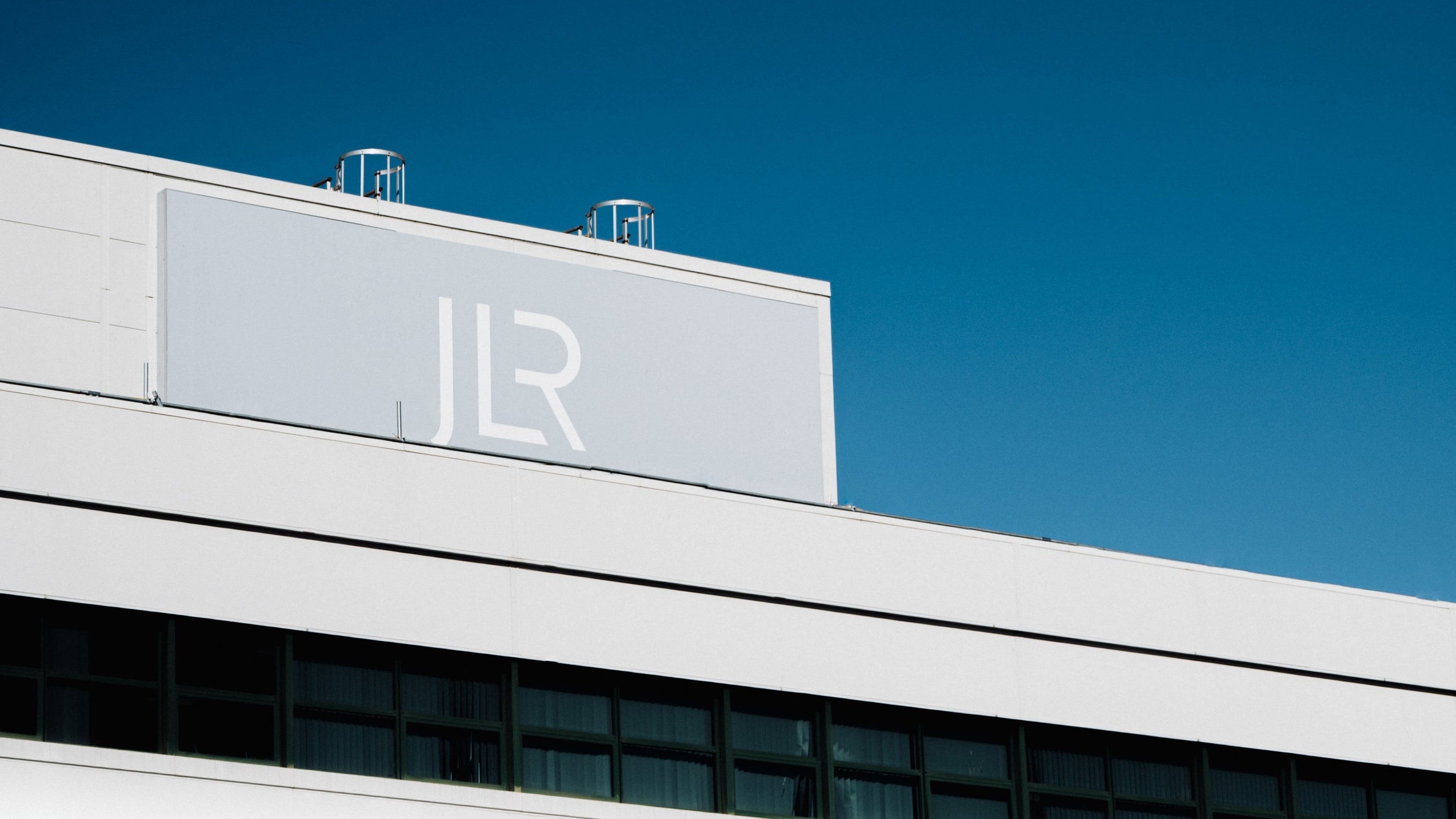 UK minister rules out bailout for Jaguar Land Rover amid expected redundancy announcement