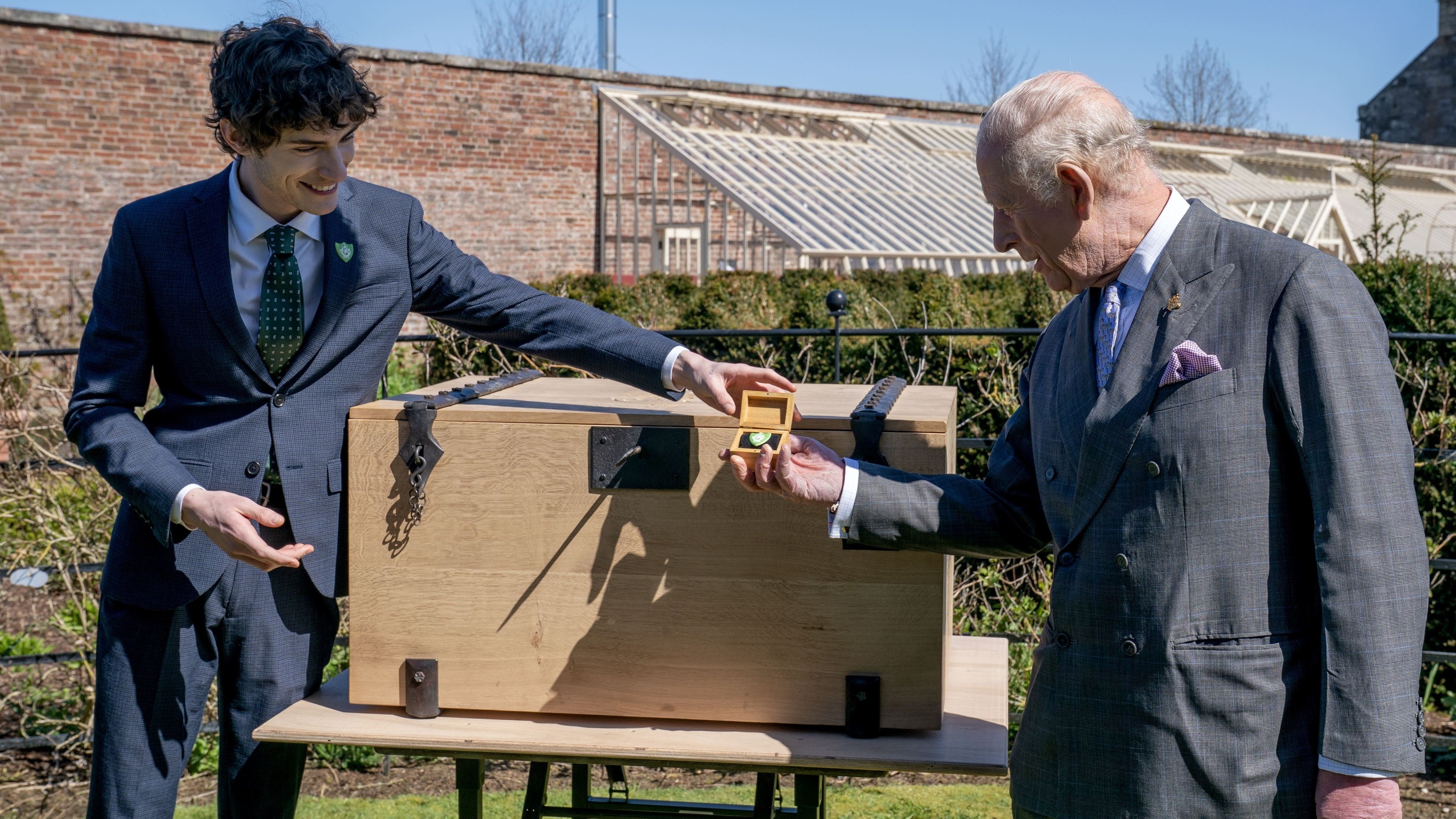 King arrives at Dumfries House to receive Blue Peter Green Badge