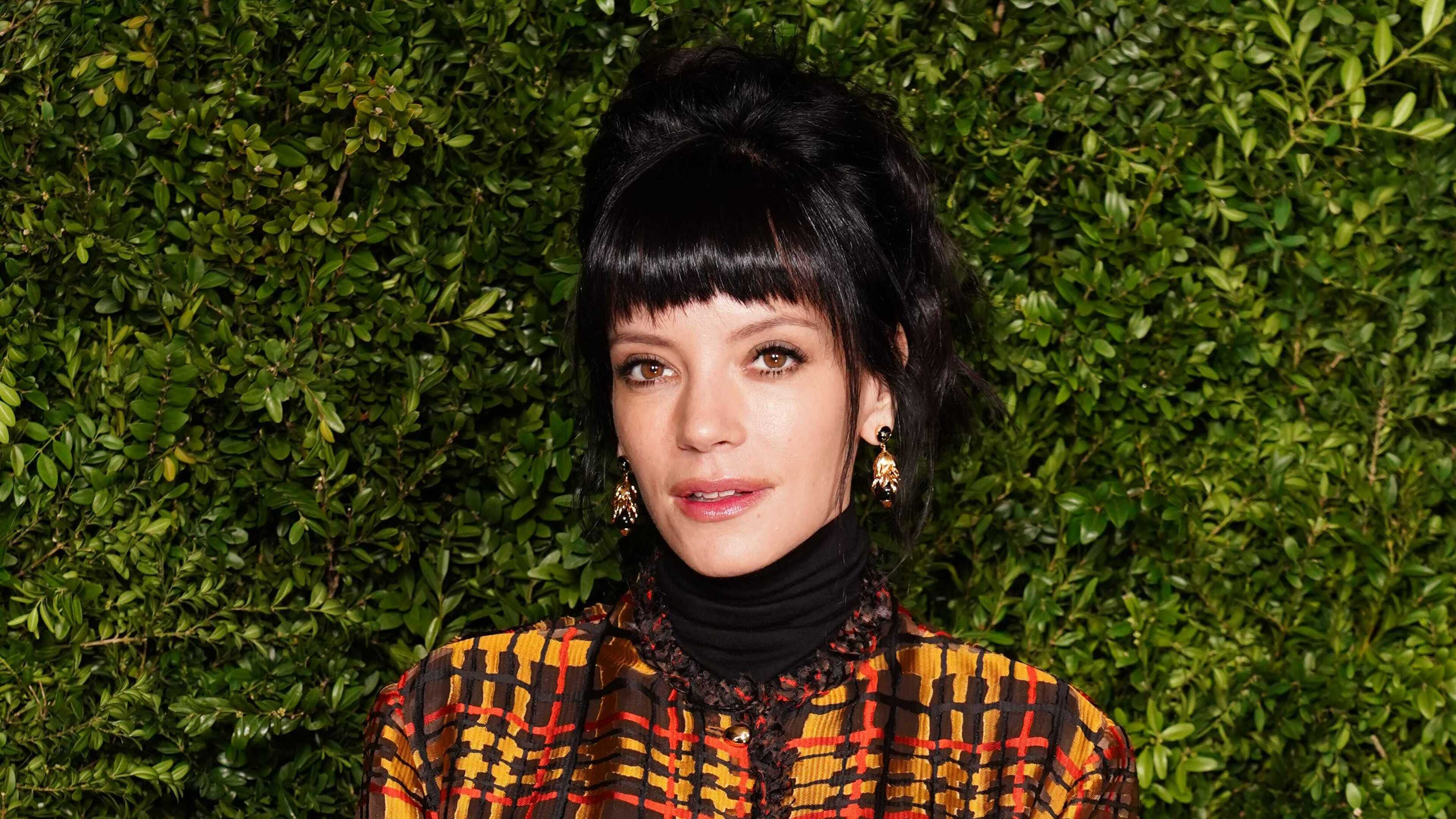 Lily Allen teases collaboration with Jade on remix of Beg For Me
