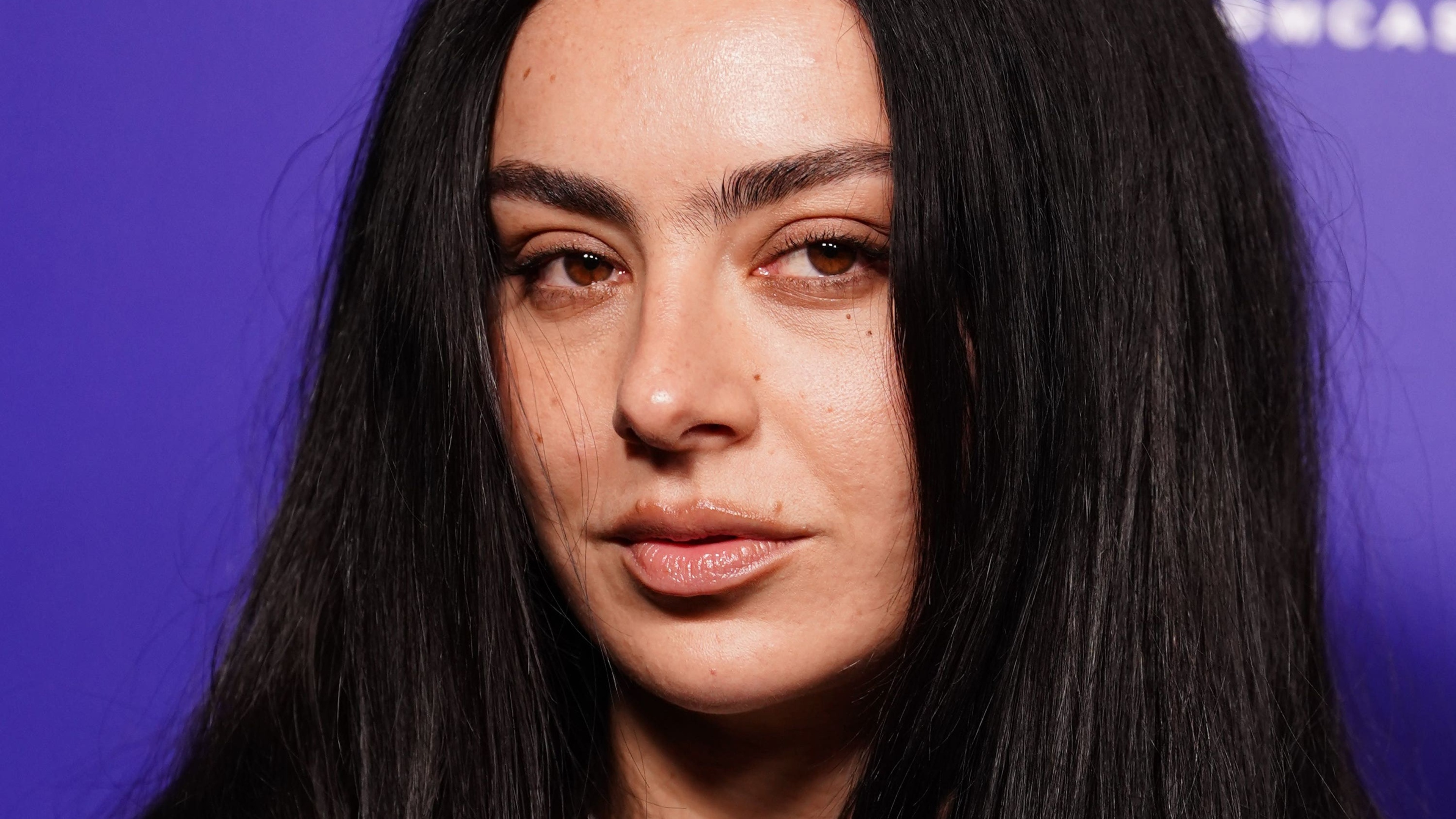 Charli XCX releases B-side to her latest single