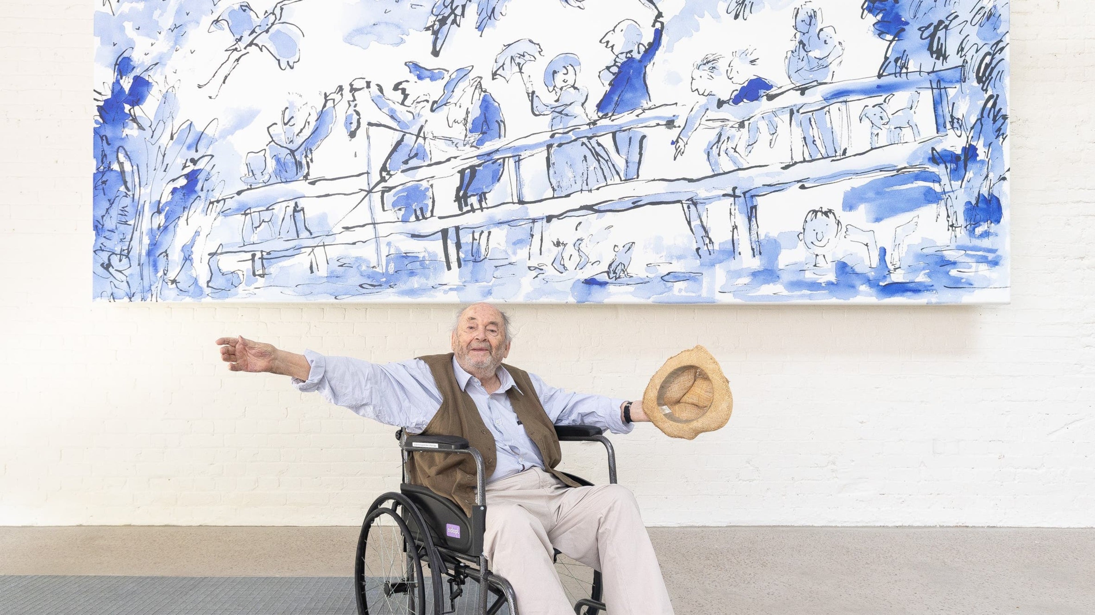 Quentin Blake unveils mural ahead of opening of illustration centre in Clerkenwell