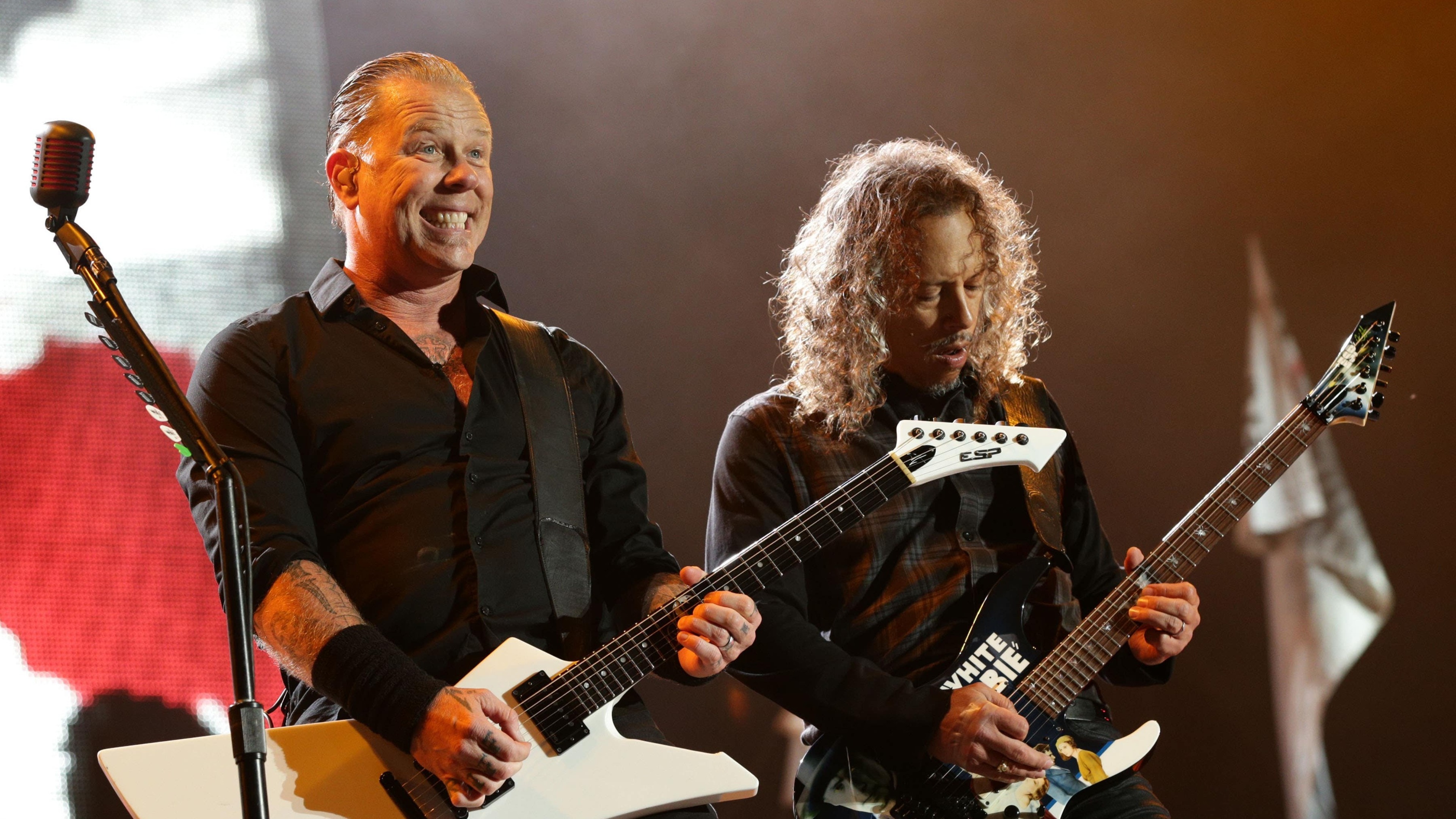 Metallica urge UK fans to give blood ahead of Britain tour dates