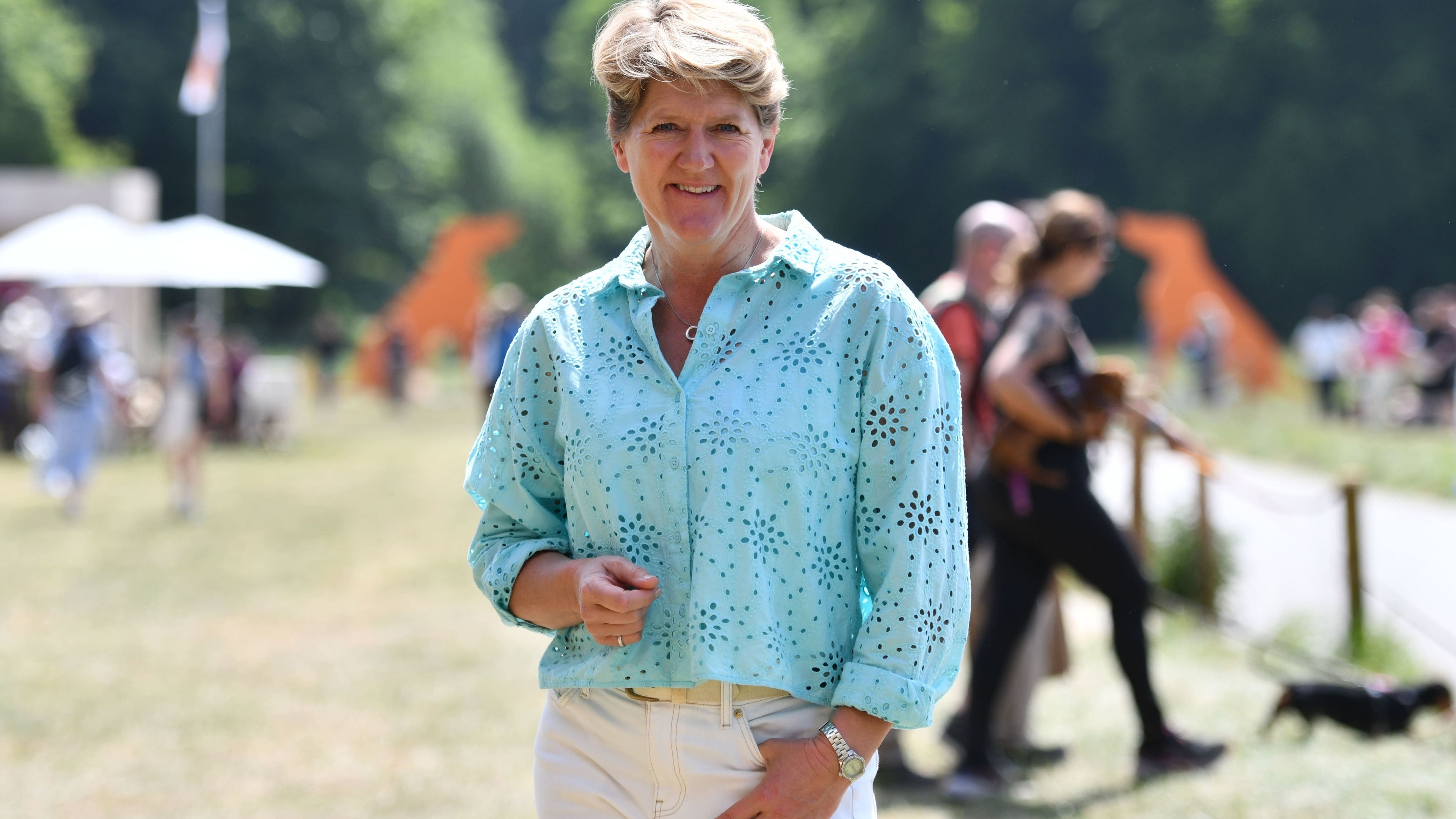 Clare Balding to host new BBC Radio 4 literary quiz show
