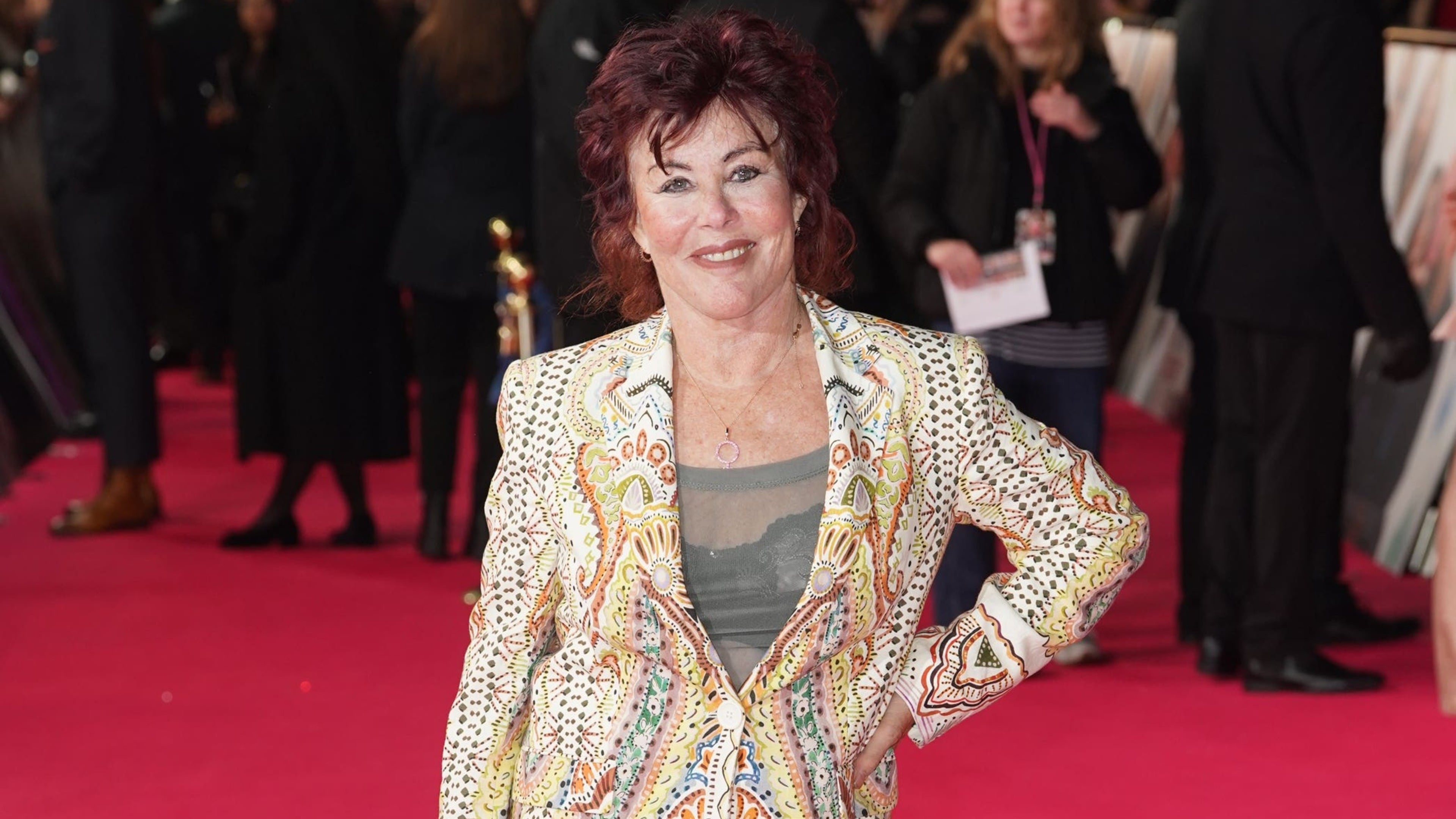 Ruby Wax cancels UK live shows, citing circumstances beyond her control