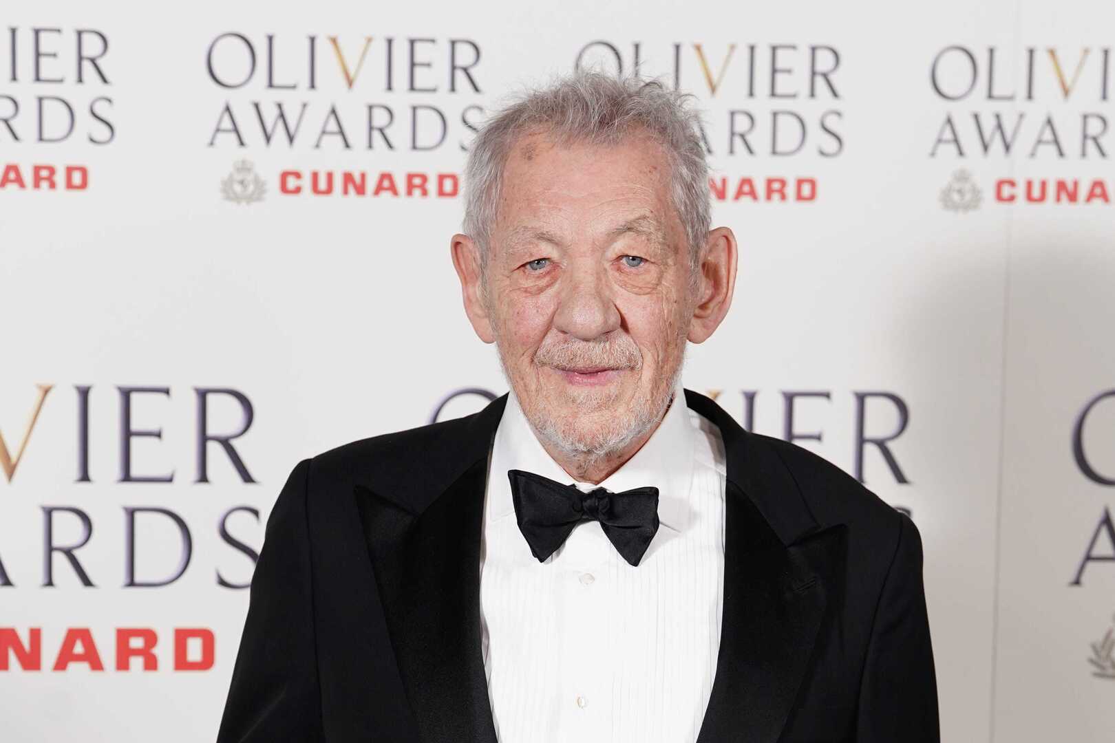 Sir Ian McKellen in first major theatrical role since stage fall ...