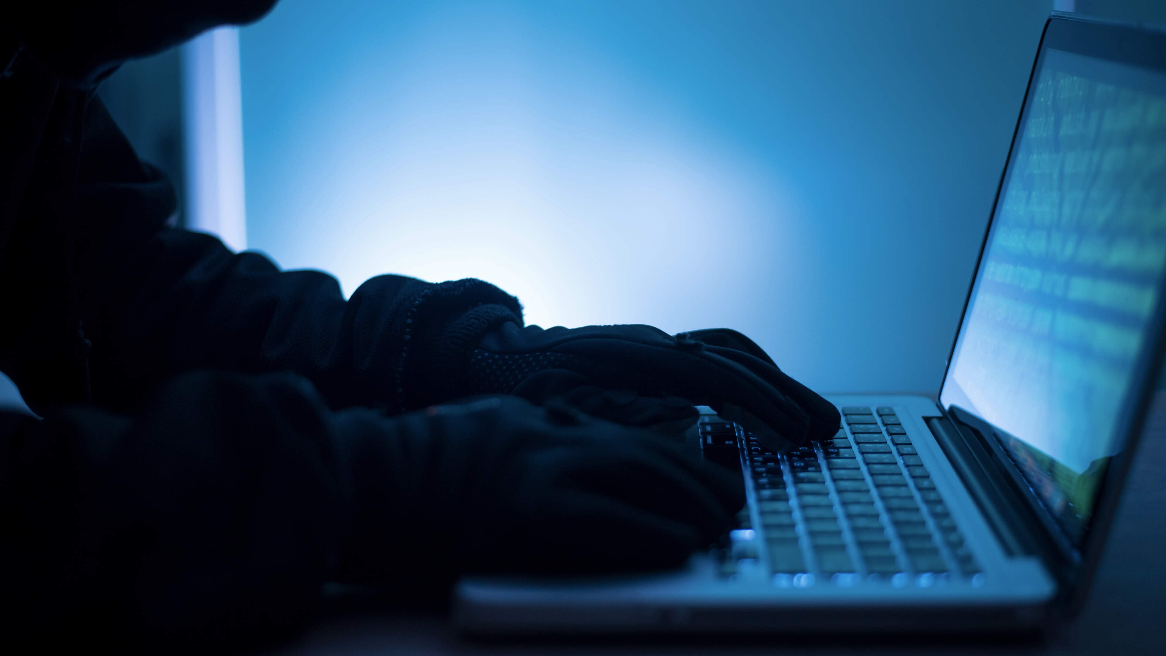 Teen accused of blackmailing children for indecent images ‘fled home after mob arrived’, court told