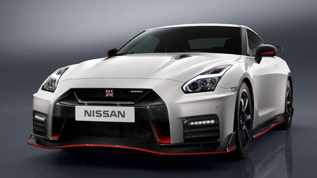 Revealed: The world’s fastest petrol-driven production cars by ...