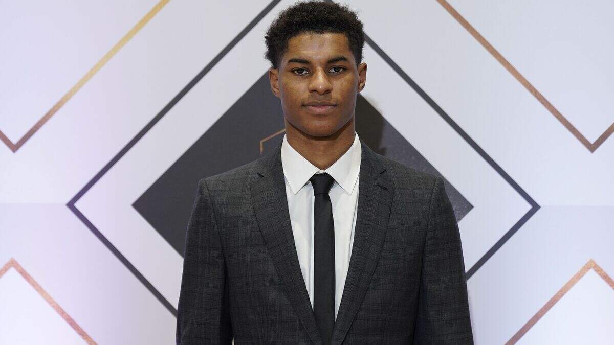 Marcus Rashford given special award for tackling child hunger at BBC ...