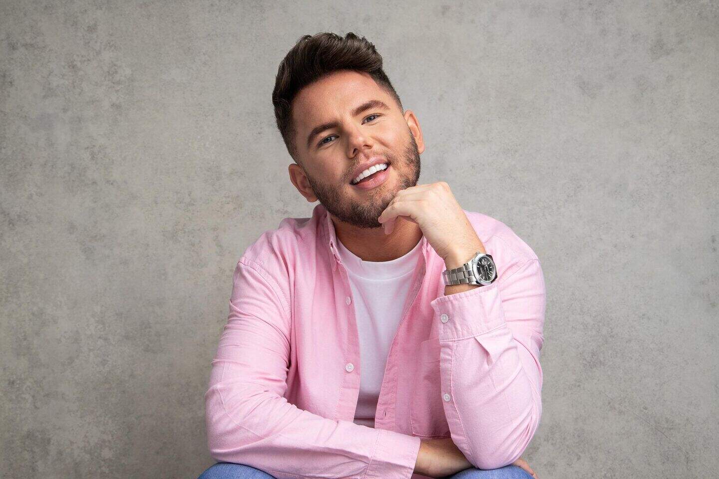 Radio 1 presenter Dean McCullough: ‘Alcohol numbed the pain of being ...