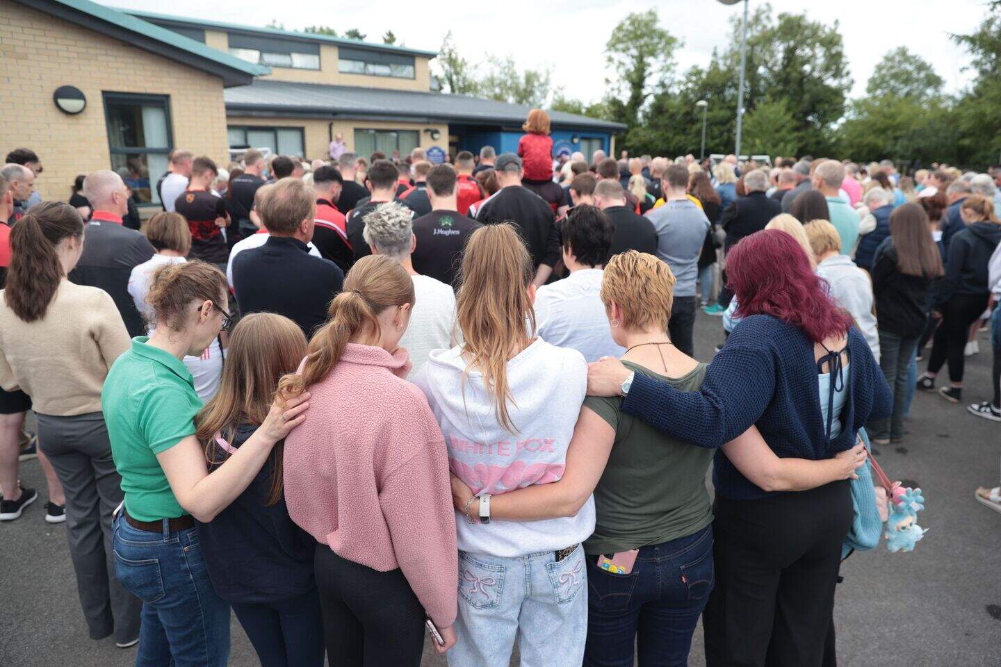 Maguiresbridge shooting: Childminder 'broken' as crowds gather at vigil ...