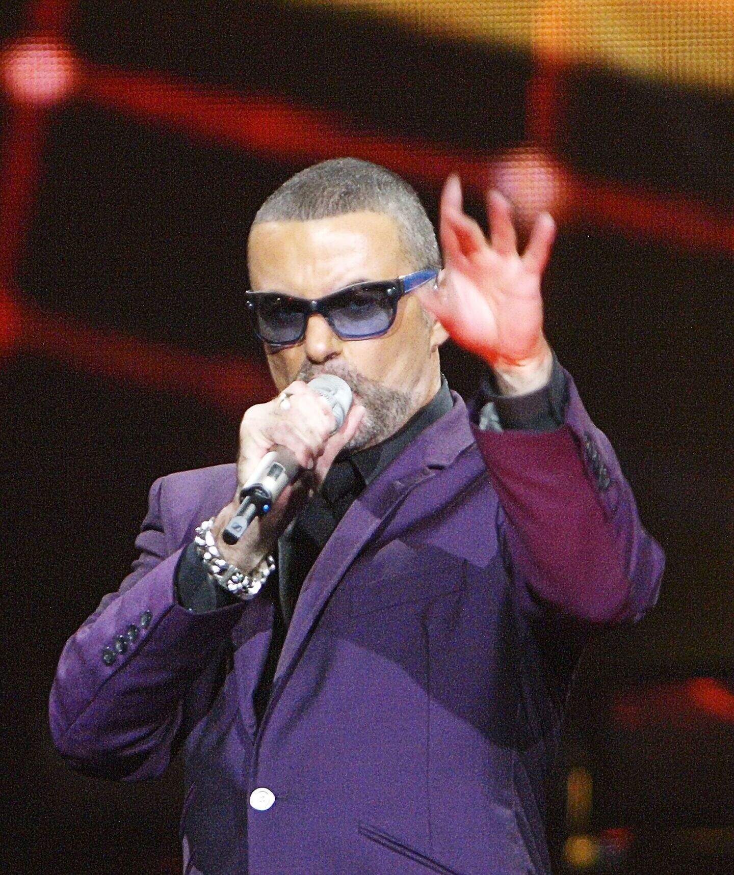 George Michael giant mural unveiled in the area where he grew up ...