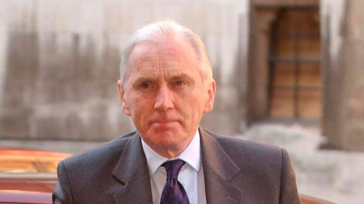 Northern Ireland judiciary pays tribute to 'fearless' Lord Hutton ...
