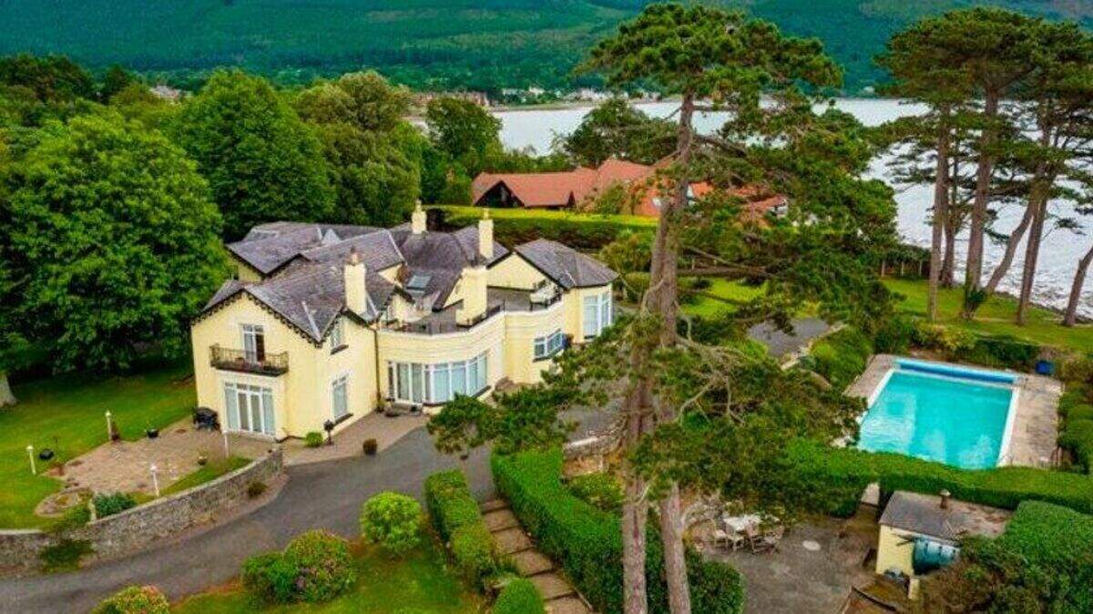 Seapoint, Rostrevor: Co Down shorefront property with heated swimming ...