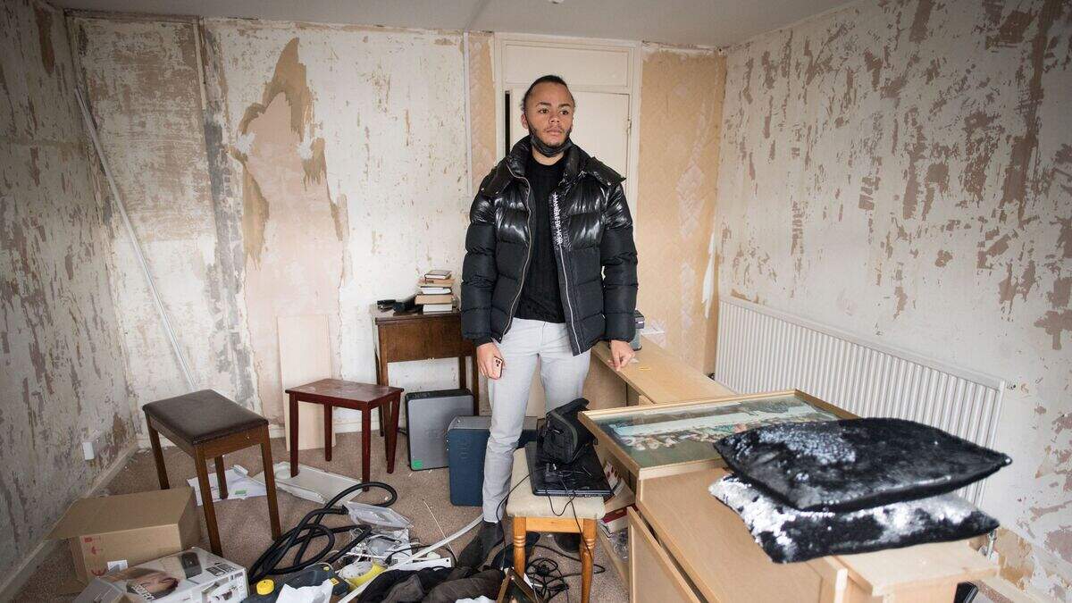 Tenant left in ‘cockroach-infested’ and ‘rotten’ council housing for ...