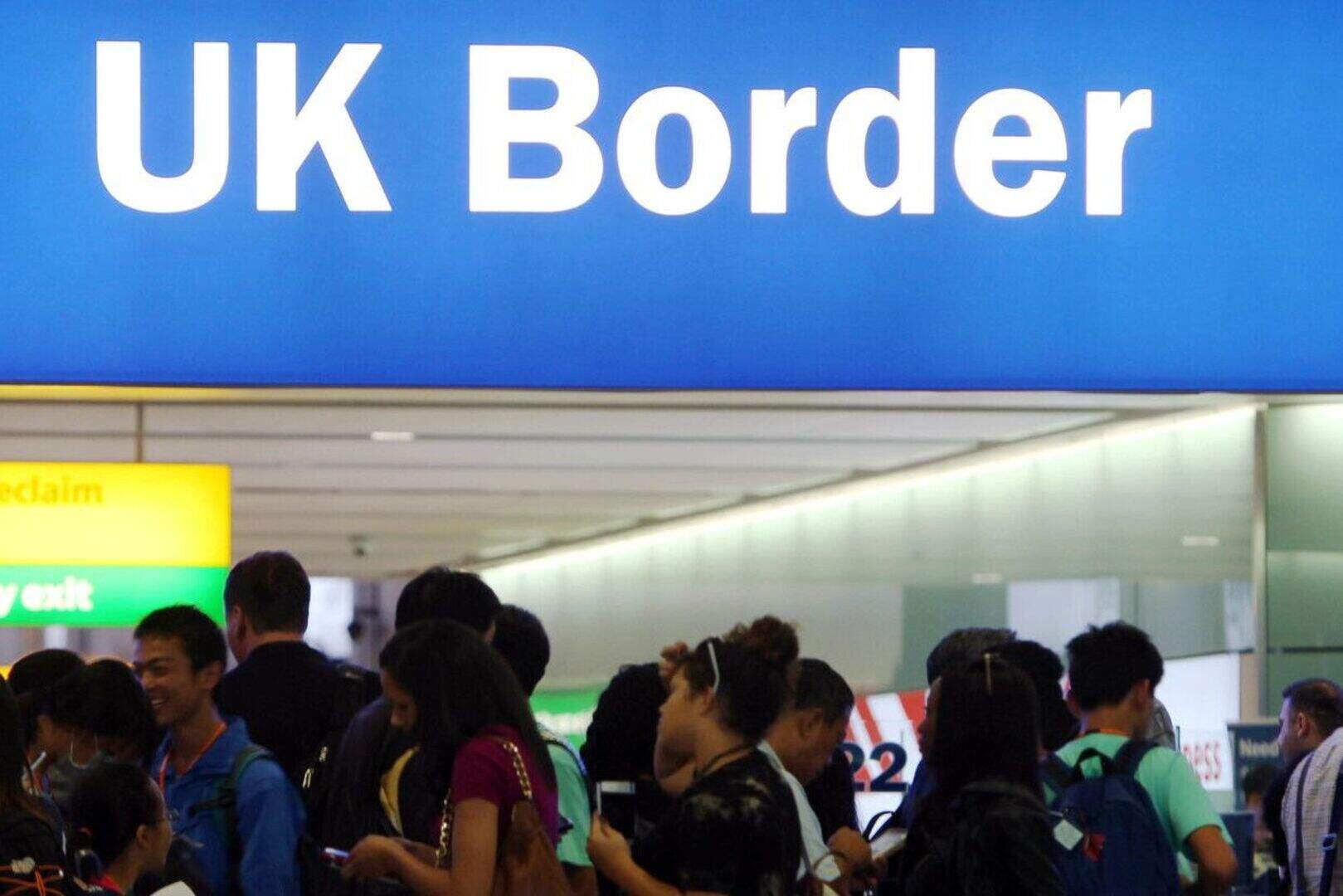 Brexit poses 'triple threat' to jobs, wages and prices, PM and ex-TUC ...