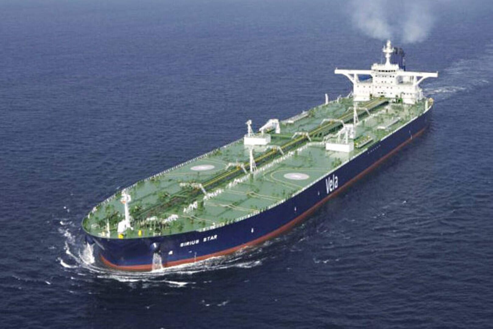 Somali port awaits $100m bounty as pirates hold world's largest oil ...