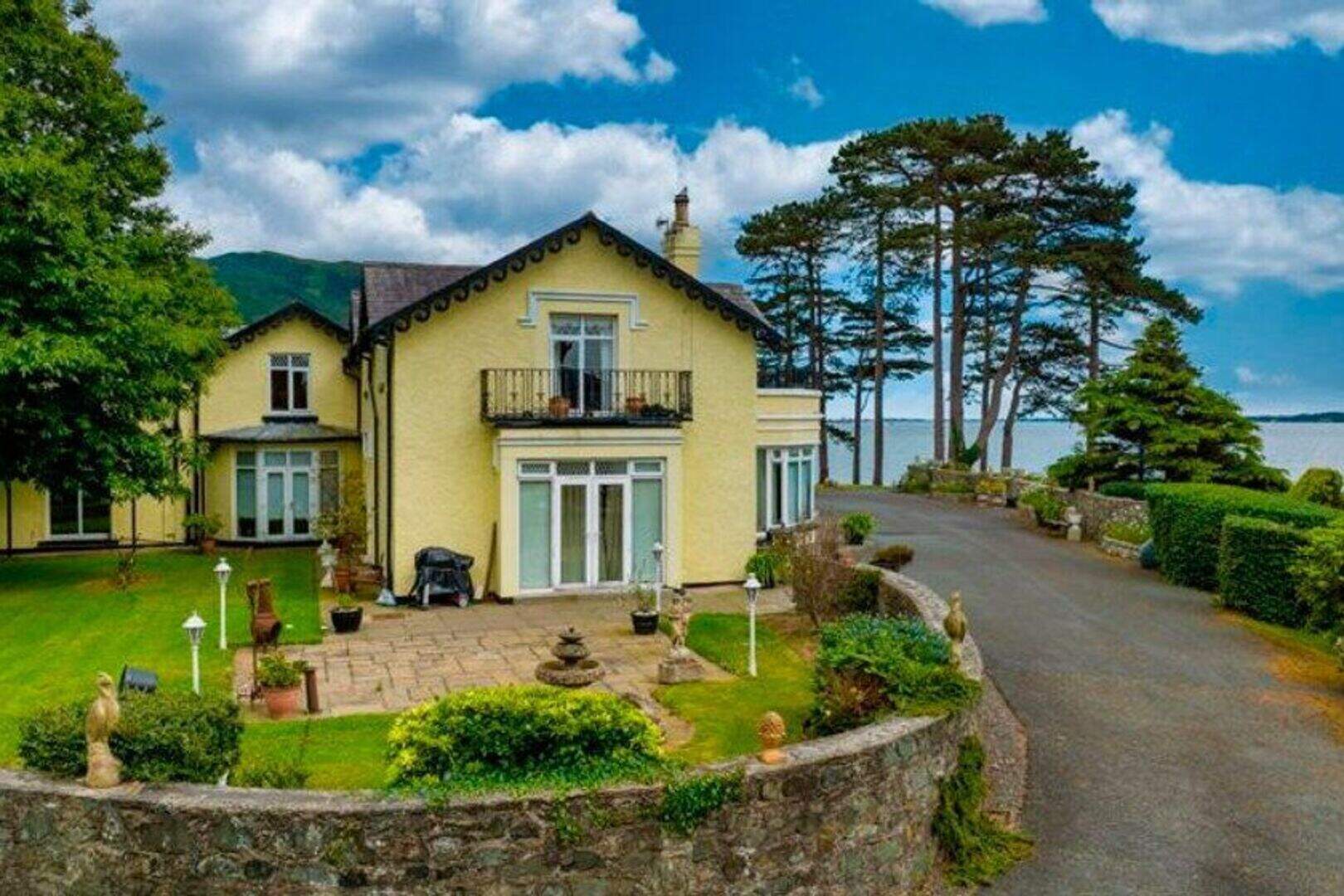 Seapoint, Rostrevor: Co Down shorefront property with heated swimming ...