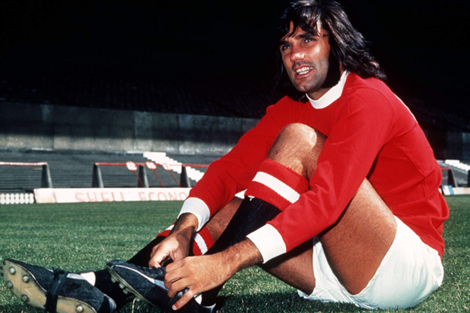 Manchester United legend George Best: hundreds of unseen pictures ...