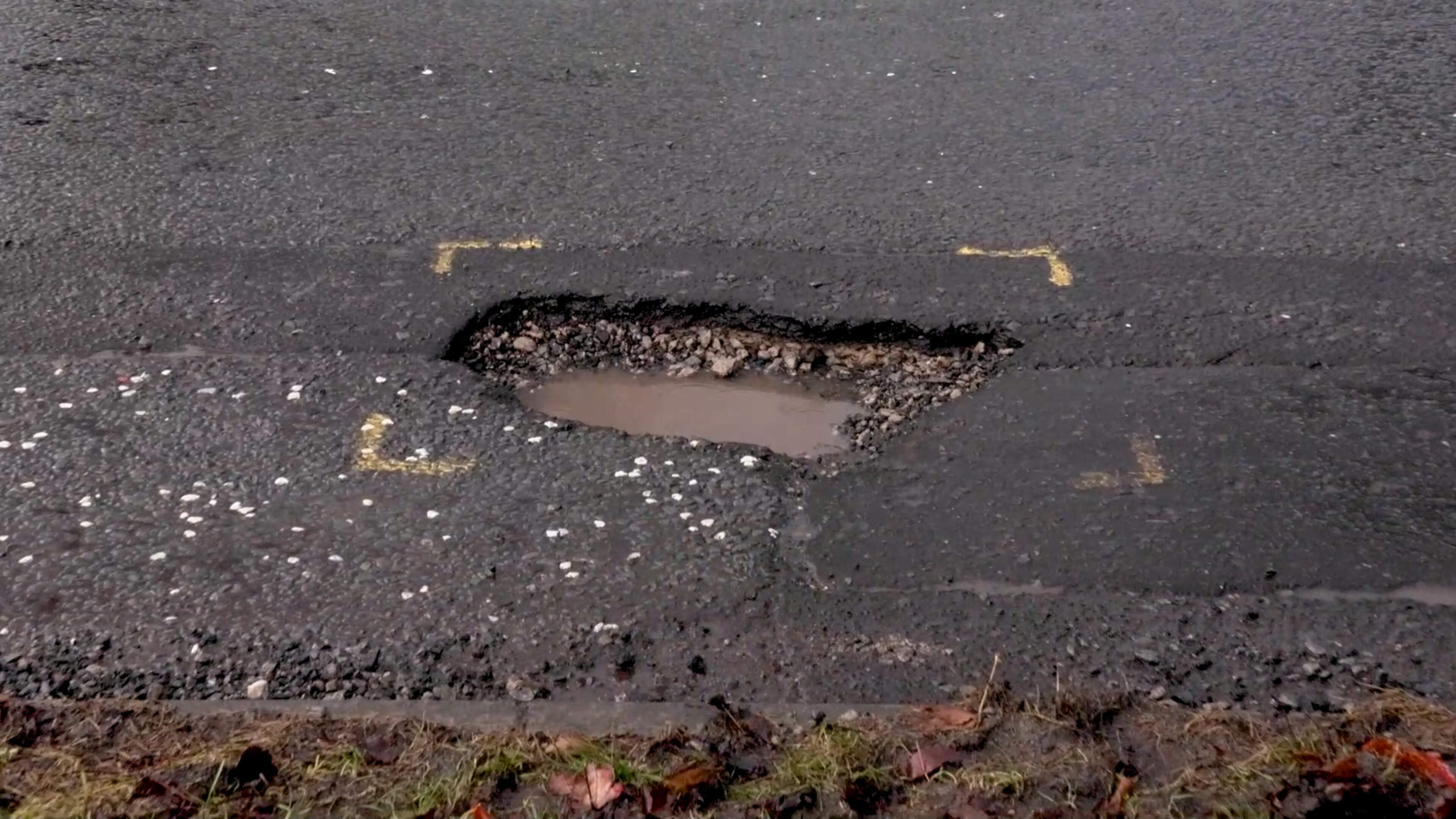 LucidTalk poll: 38% of NI drivers have experienced vehicle pothole damage