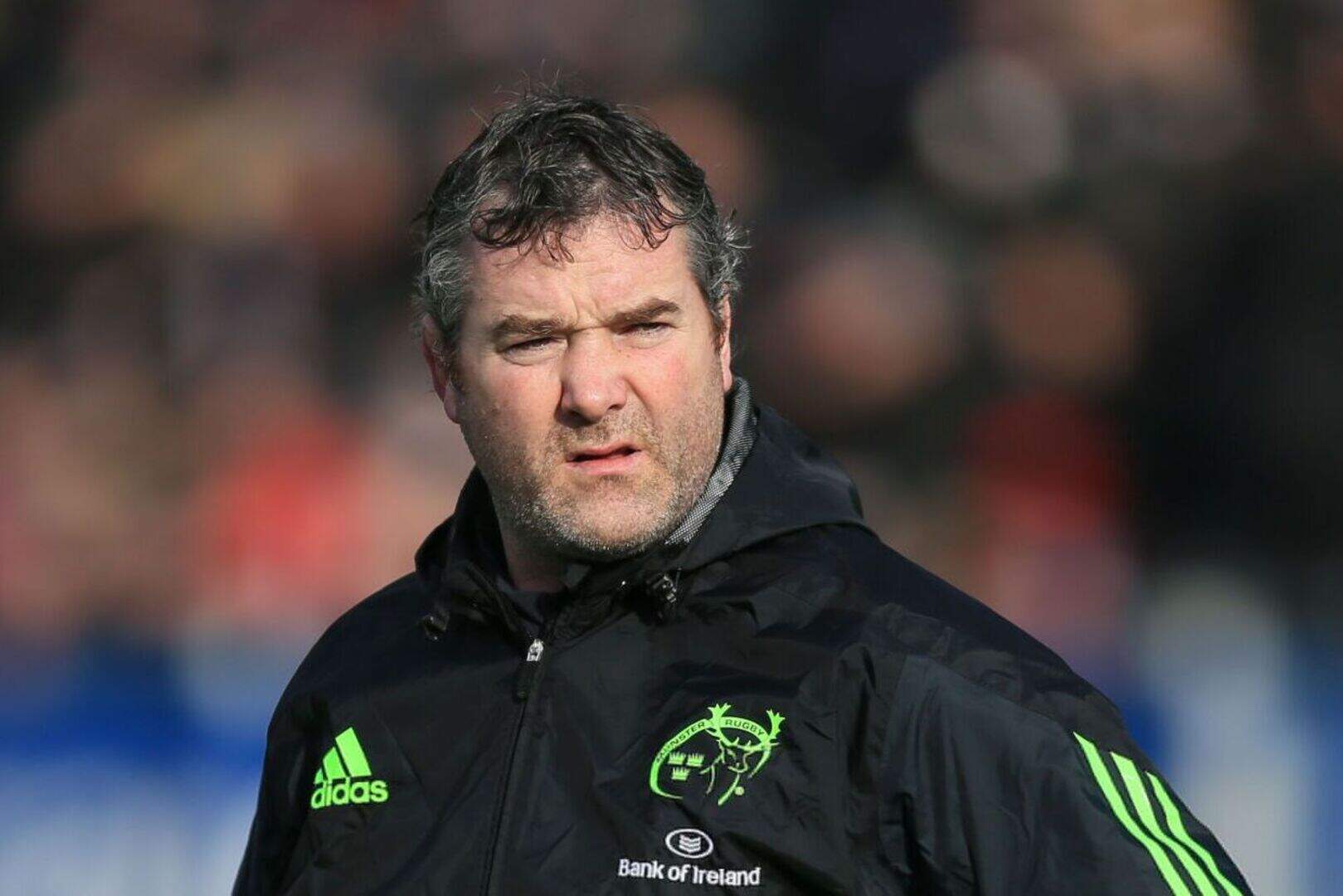 Munster Rugby coach Anthony Foley honoured in moving tribute after ...