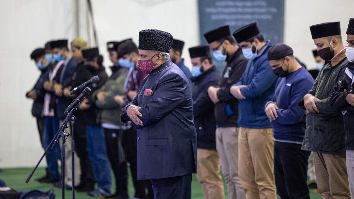 5,000 Muslim men to pledge allegiance and loyalty to nation over ...