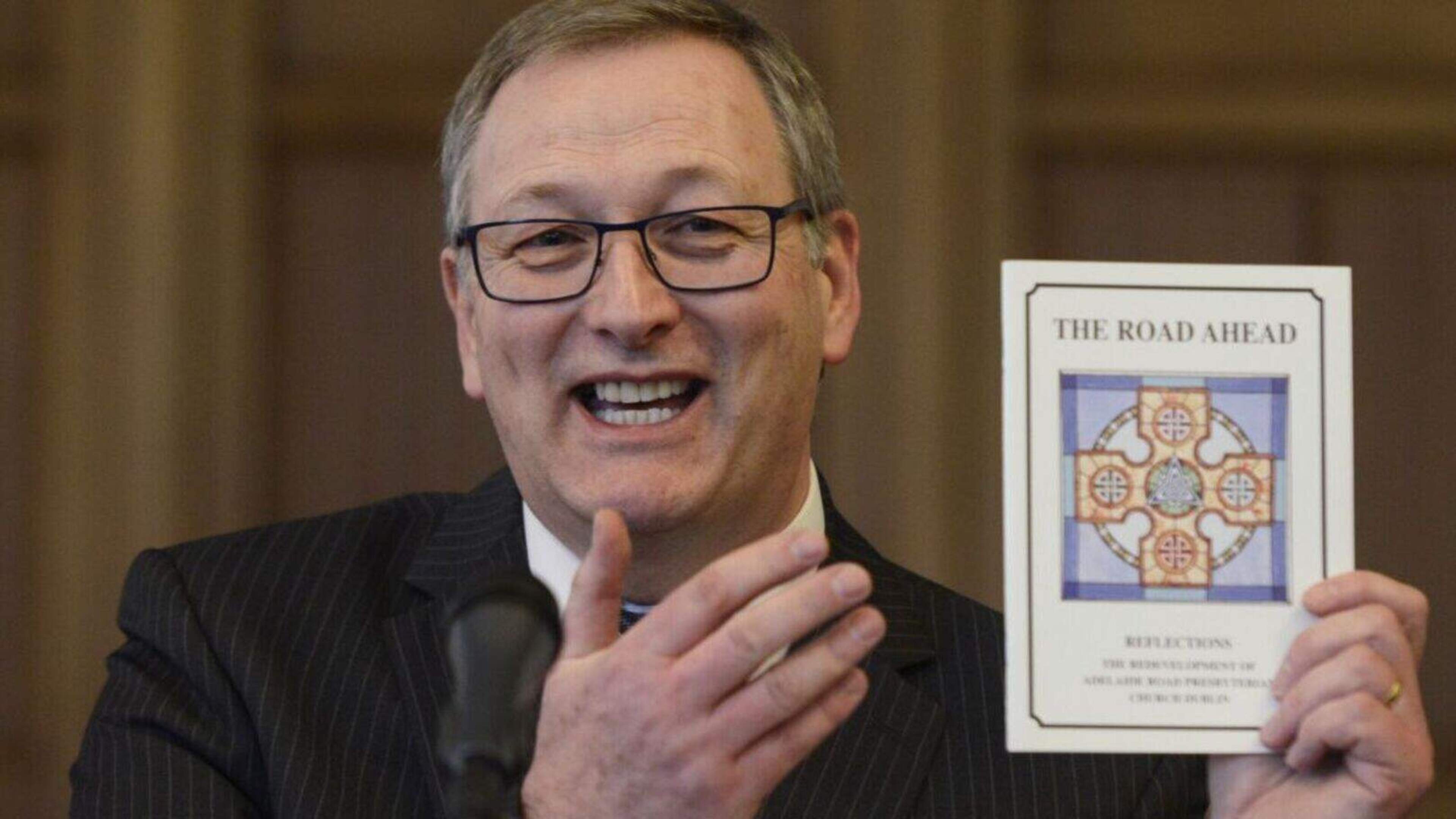 Very Rev Dr Frank Sellar