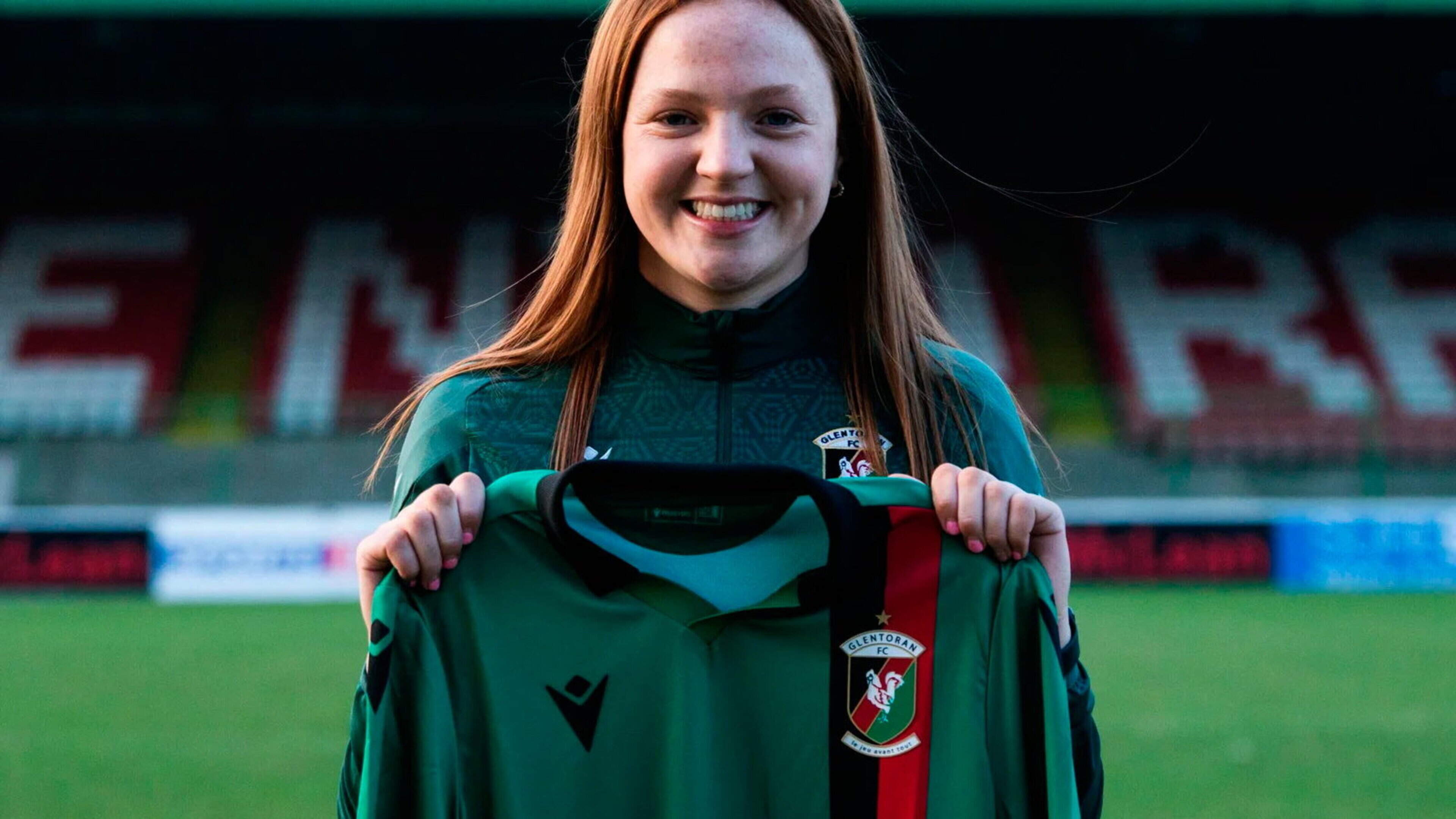 Gracie Conway scores hat-trick as champions Glentoran share top spot woth Cliftonville