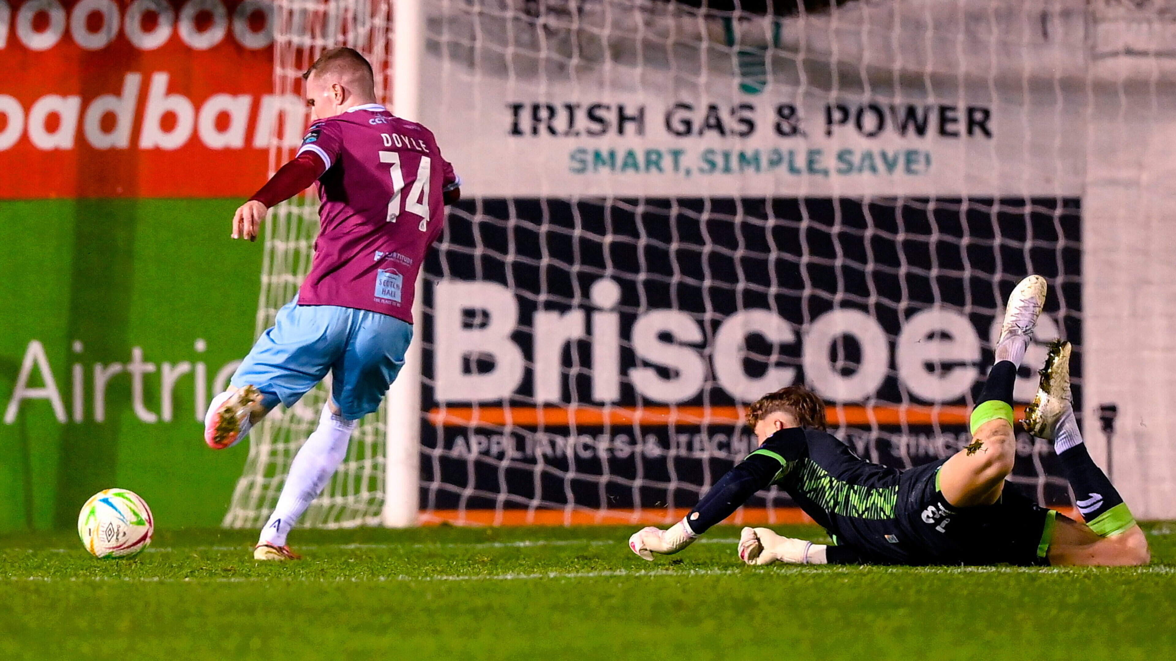 Derry City boss backs ‘outstanding’ young keeper after tough night in Drogheda